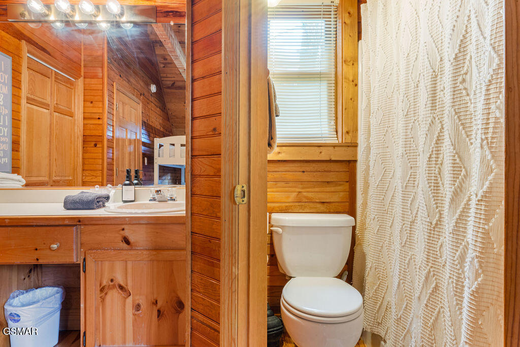 229 Cherokee Path Way Sevierville TN 37876