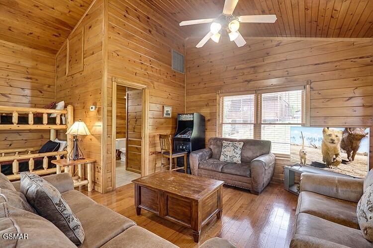 821 Great Smoky Way Gatlinburg TN 37738