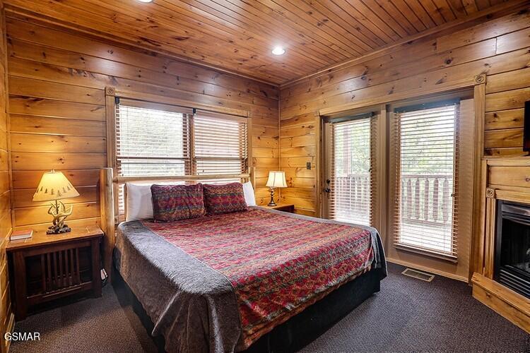 821 Great Smoky Way Gatlinburg TN 37738