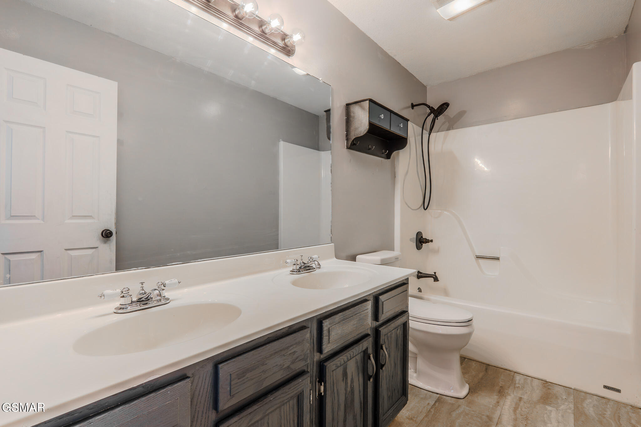 768 Harvest Meadows Drive Kodak TN 37764