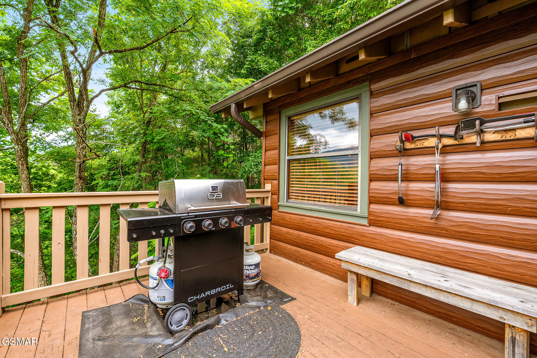 3505 Jakes Ridge Way Sevierville TN 37862