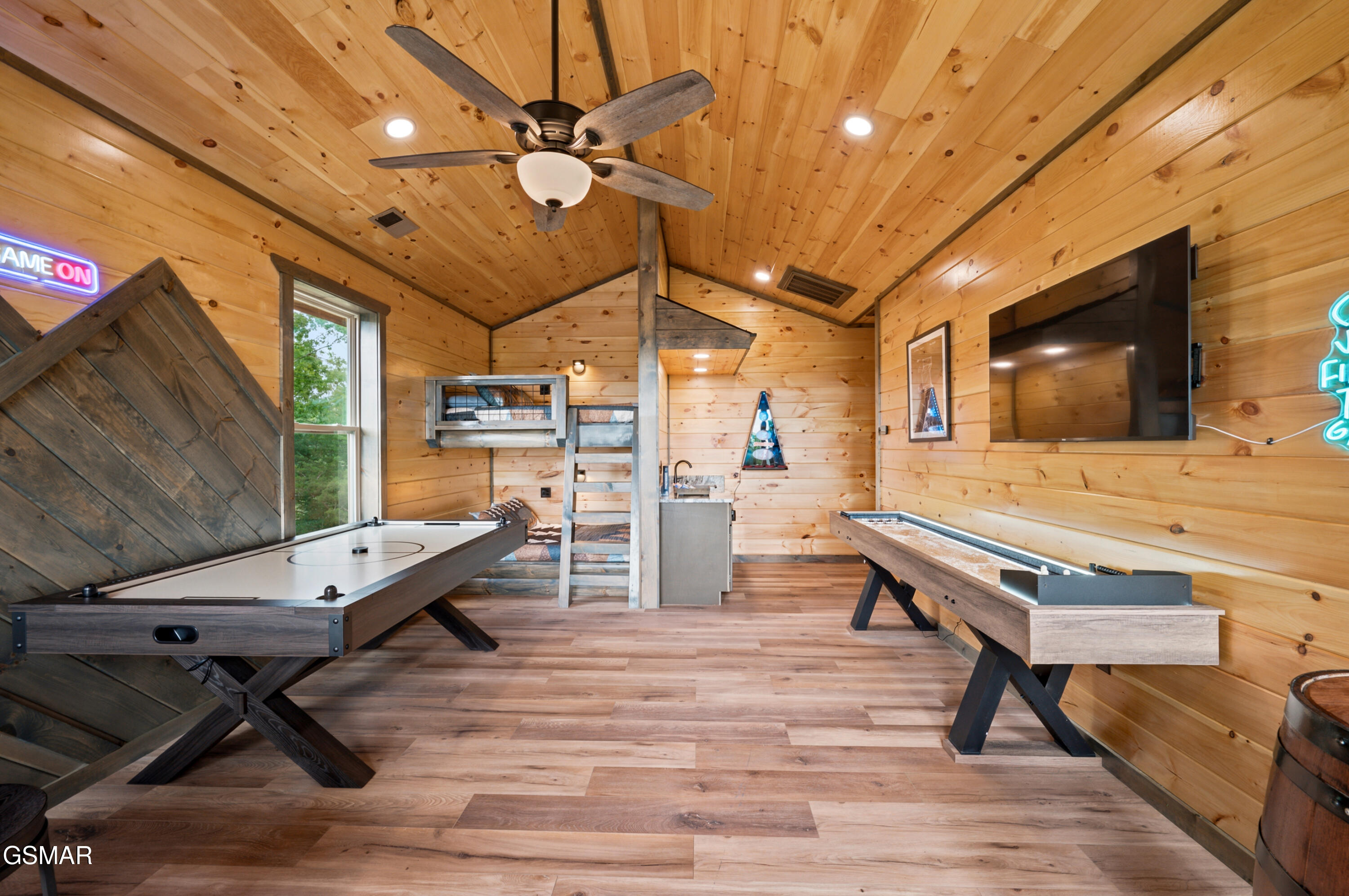 640 Sunrise Boulevard Sevierville TN 37862