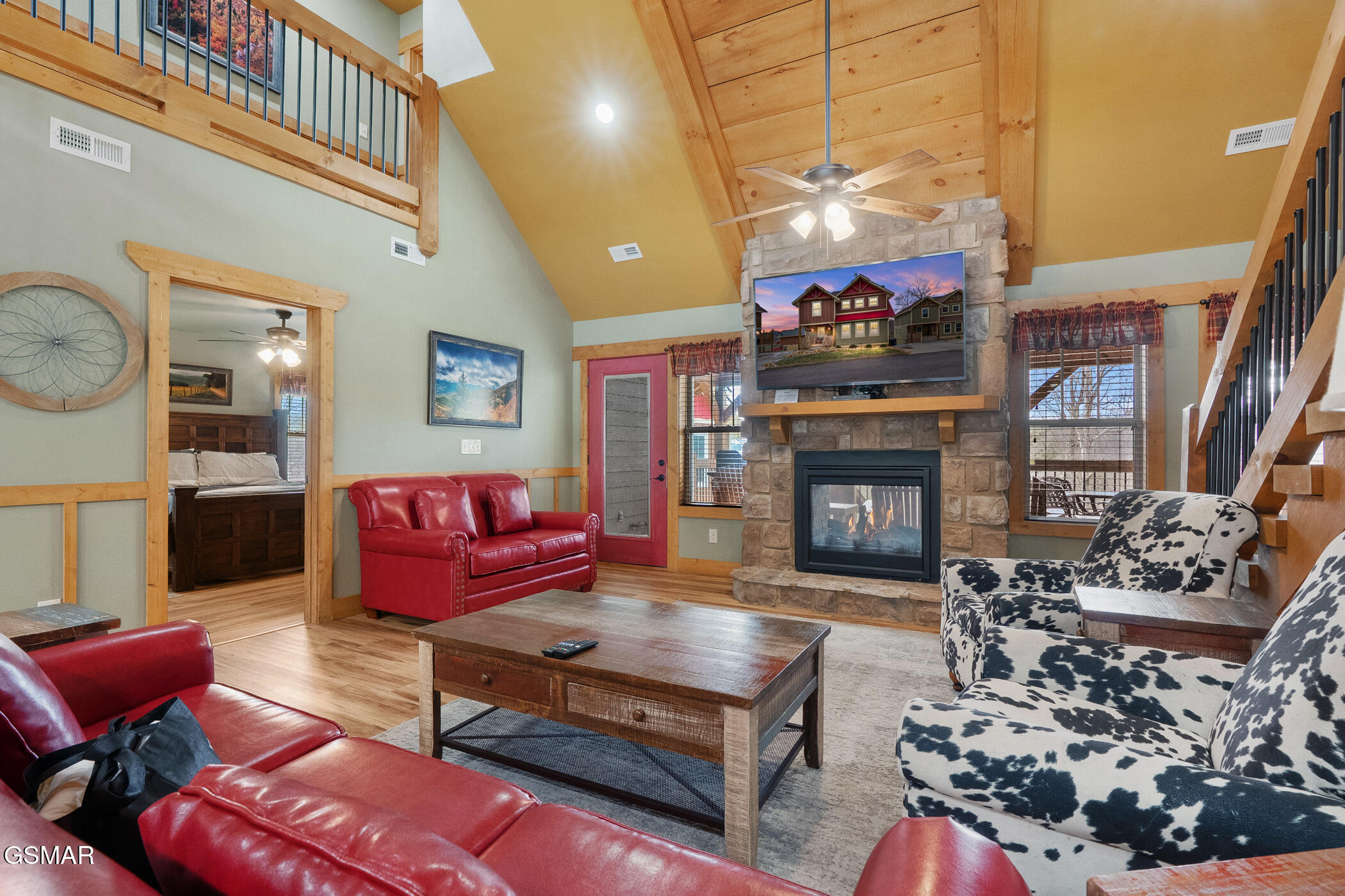 1011 Potters Way Gatlinburg TN 37738