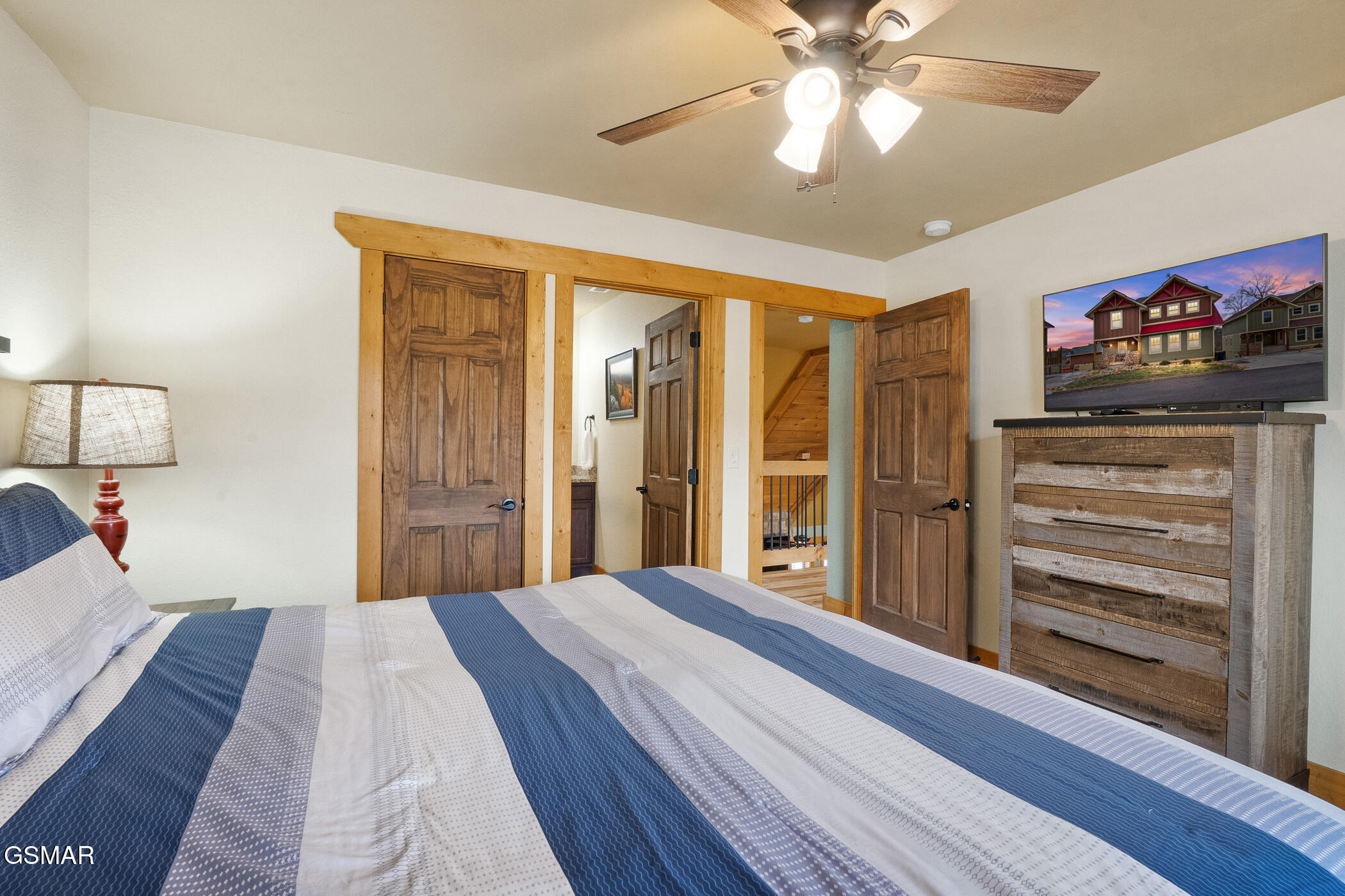 1011 Potters Way Gatlinburg TN 37738