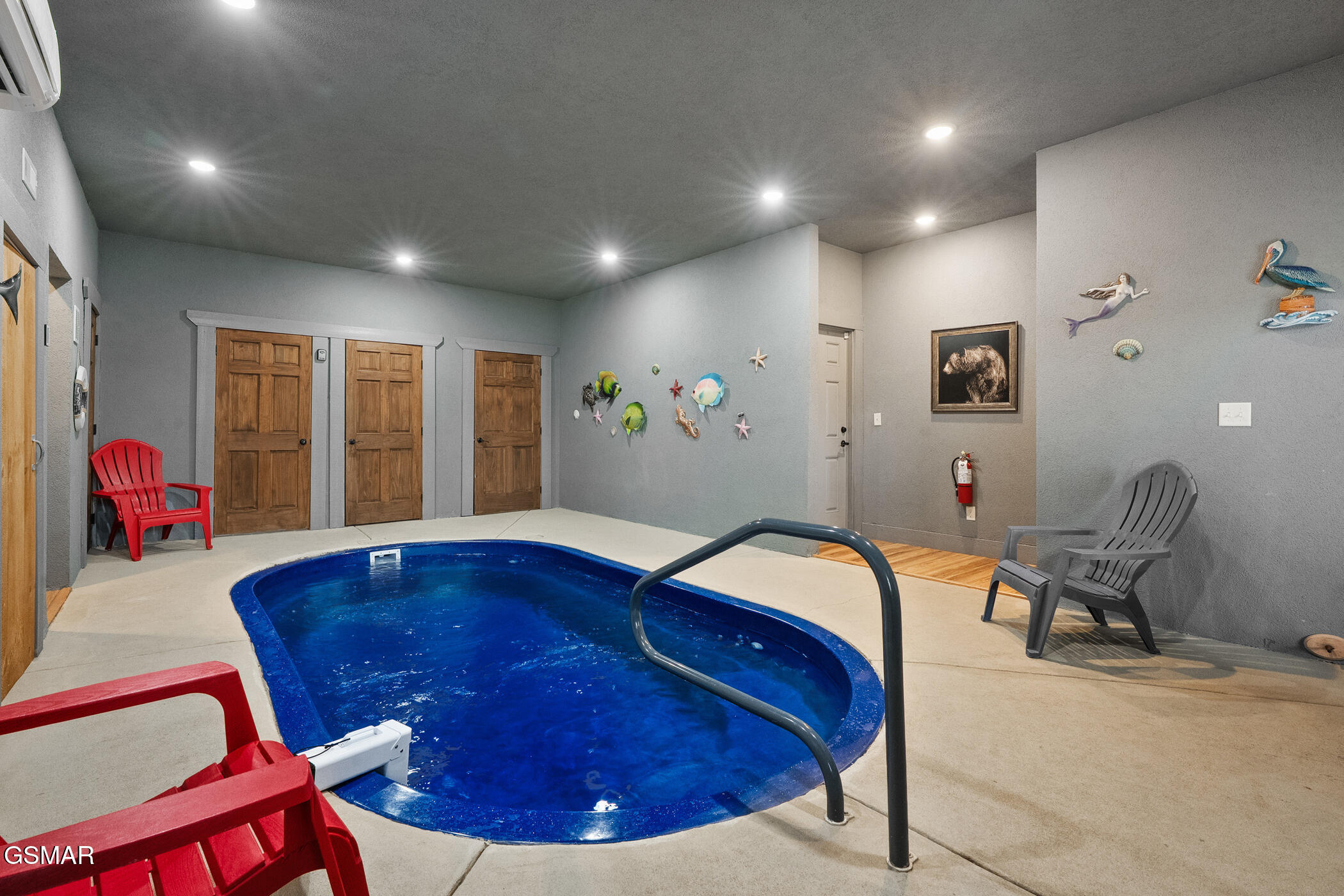 1011 Potters Way Gatlinburg TN 37738