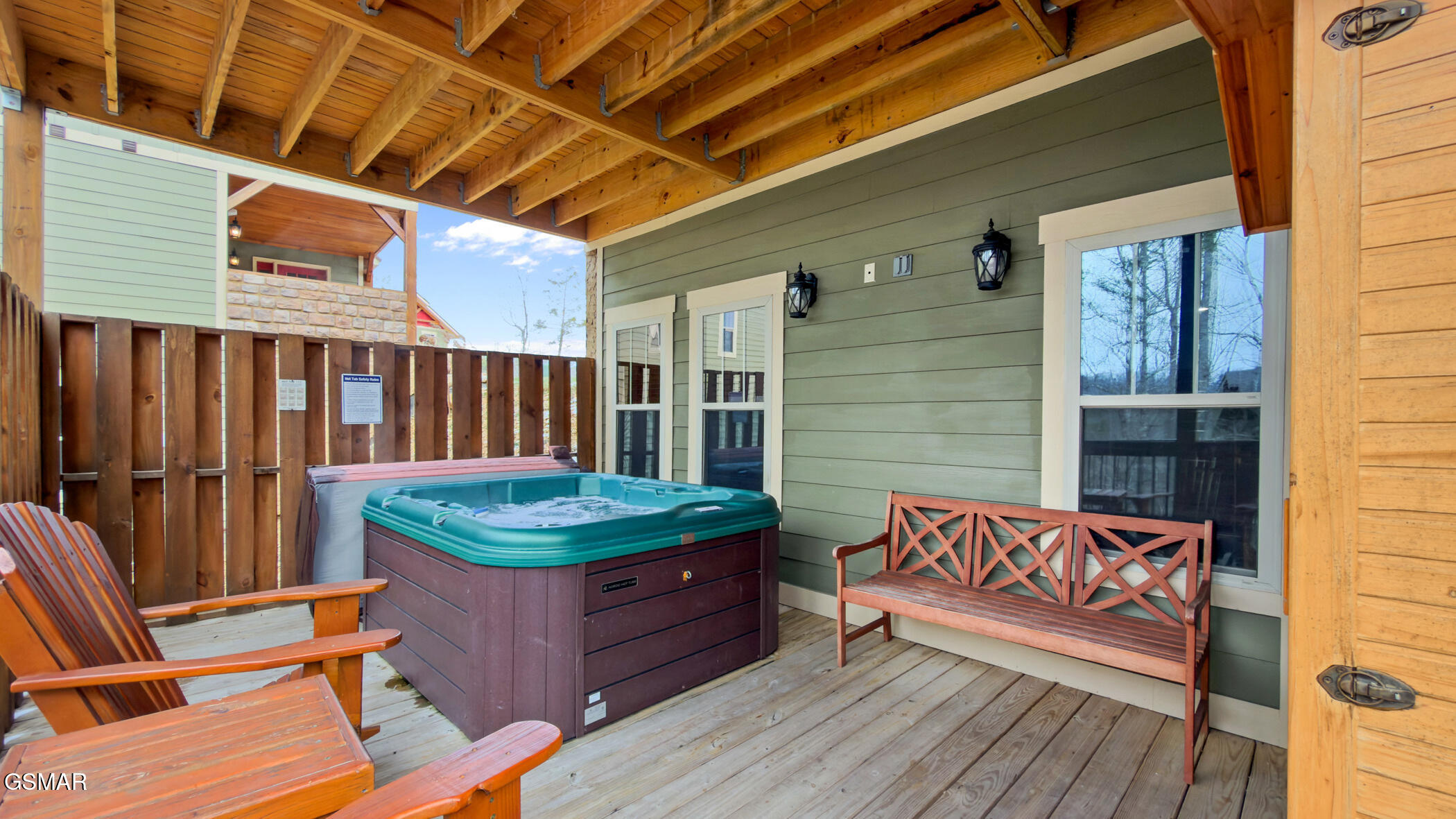 1011 Potters Way Gatlinburg TN 37738