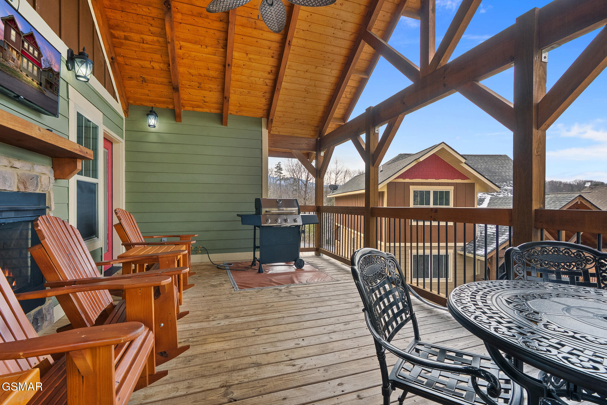 1011 Potters Way Gatlinburg TN 37738