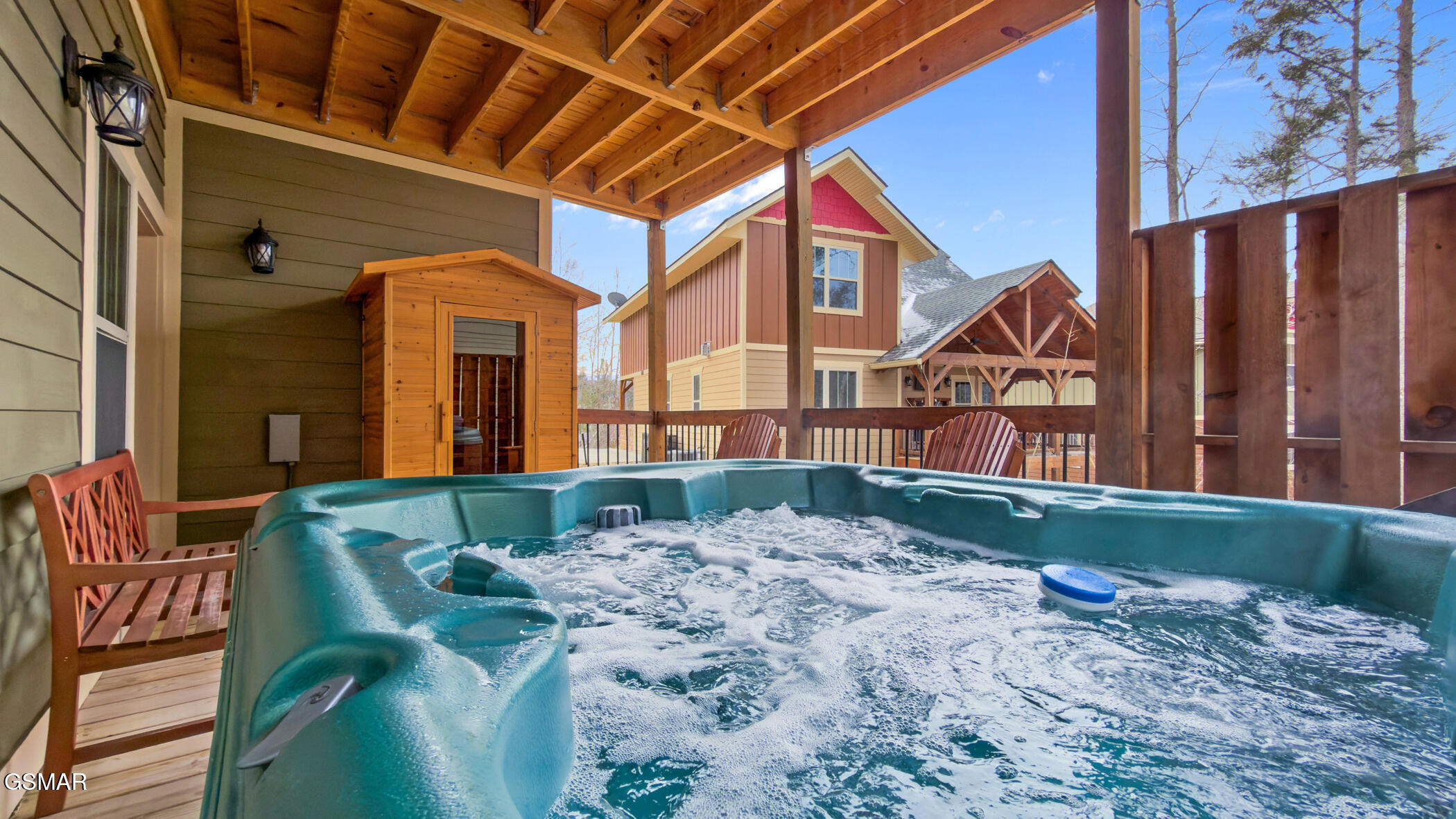 1011 Potters Way Gatlinburg TN 37738