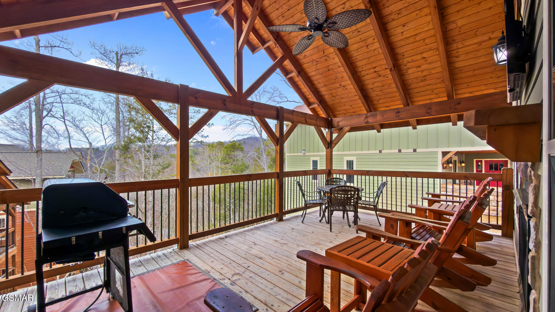 1011 Potters Way Gatlinburg TN 37738