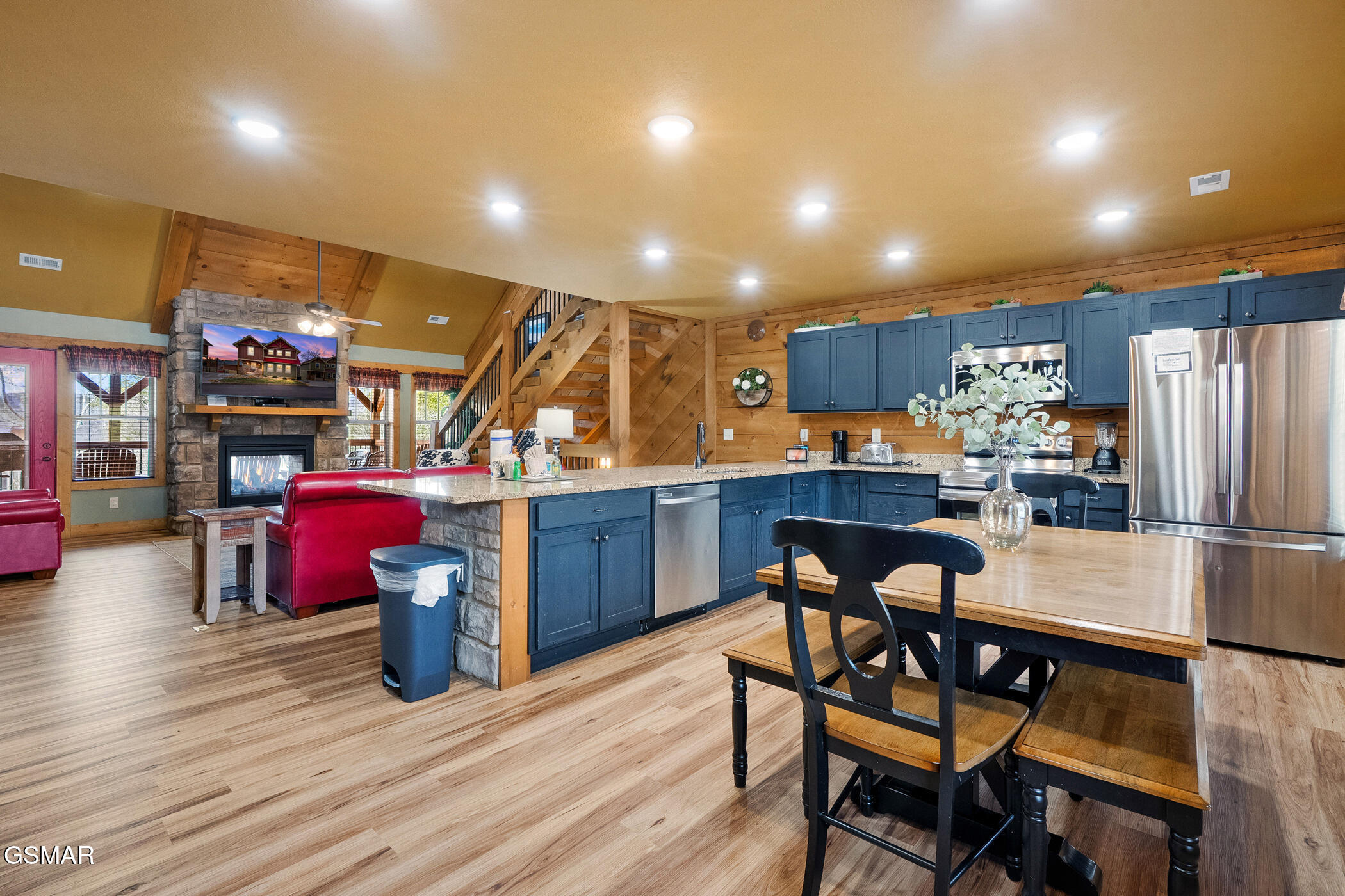 1011 Potters Way Gatlinburg TN 37738