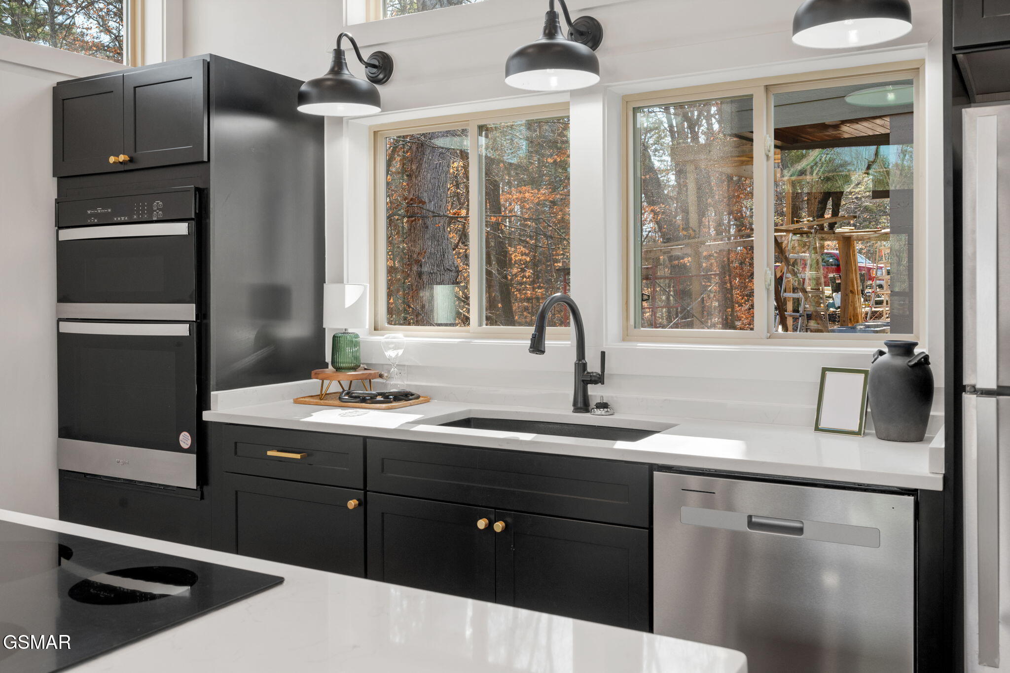 2385 Forge Hideaway Loop Pigeon Forge TN 37863