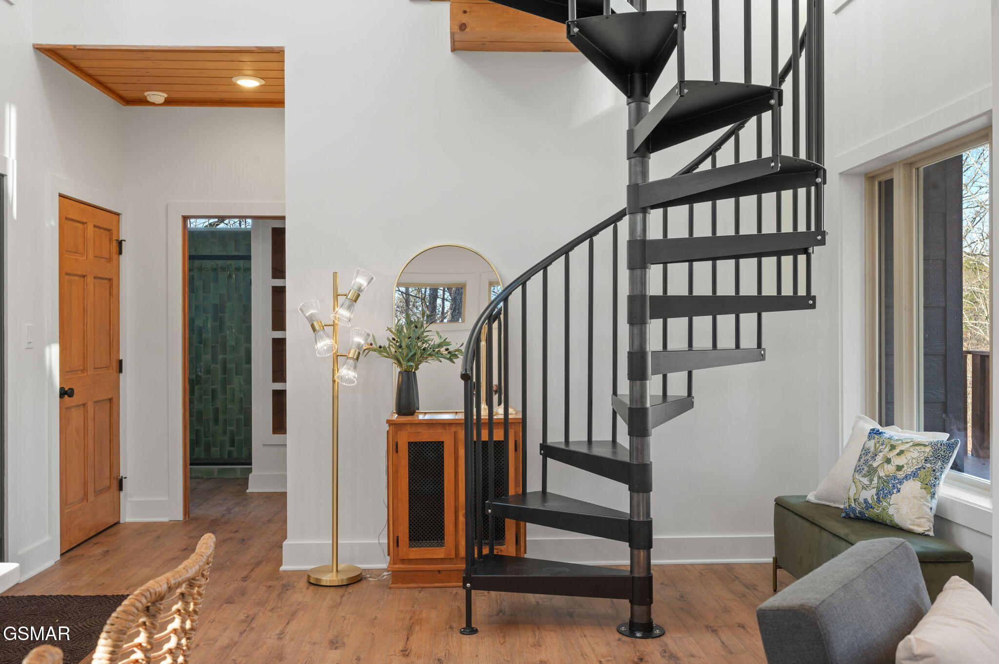 2385 Forge Hideaway Loop Pigeon Forge TN 37863