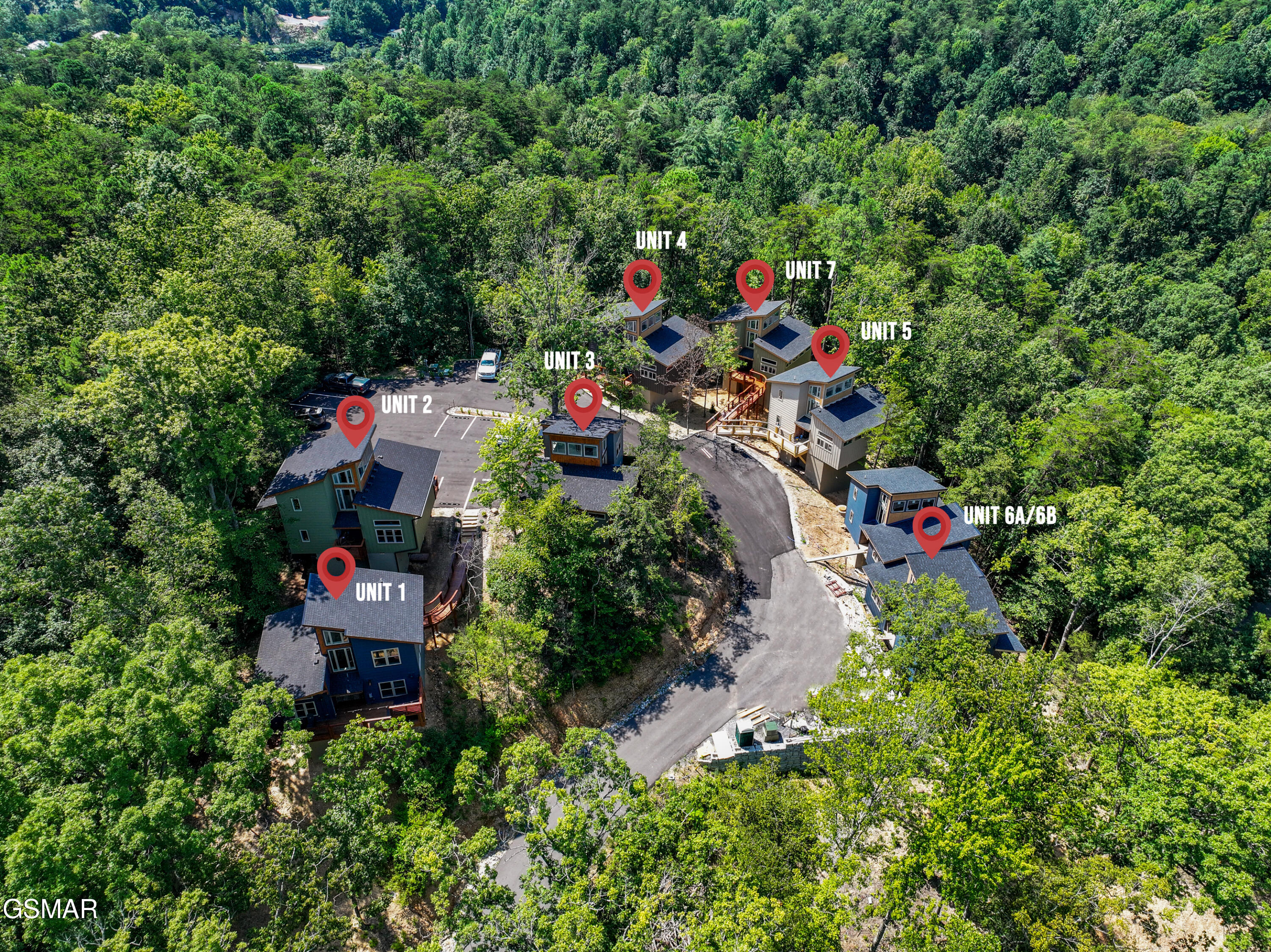 2385 Forge Hideaway Loop Pigeon Forge TN 37863