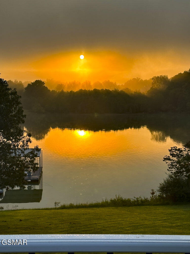 1964 Harbor Hills Drive Dandridge TN 37725