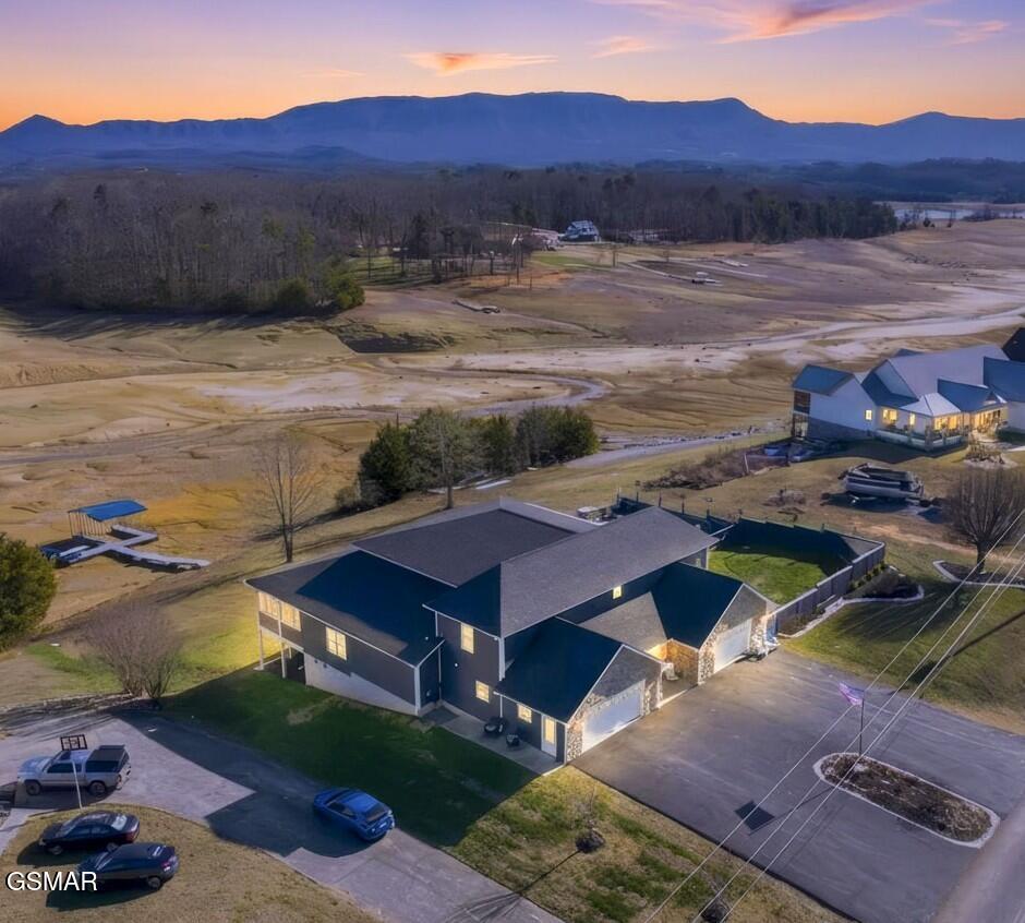 1964 Harbor Hills Drive Dandridge TN 37725