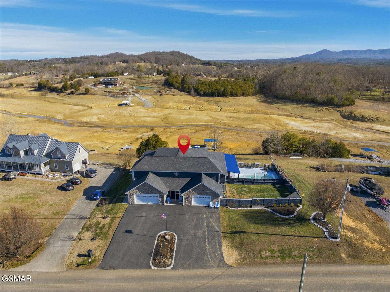 1964 Harbor Hills Drive Dandridge TN 37725