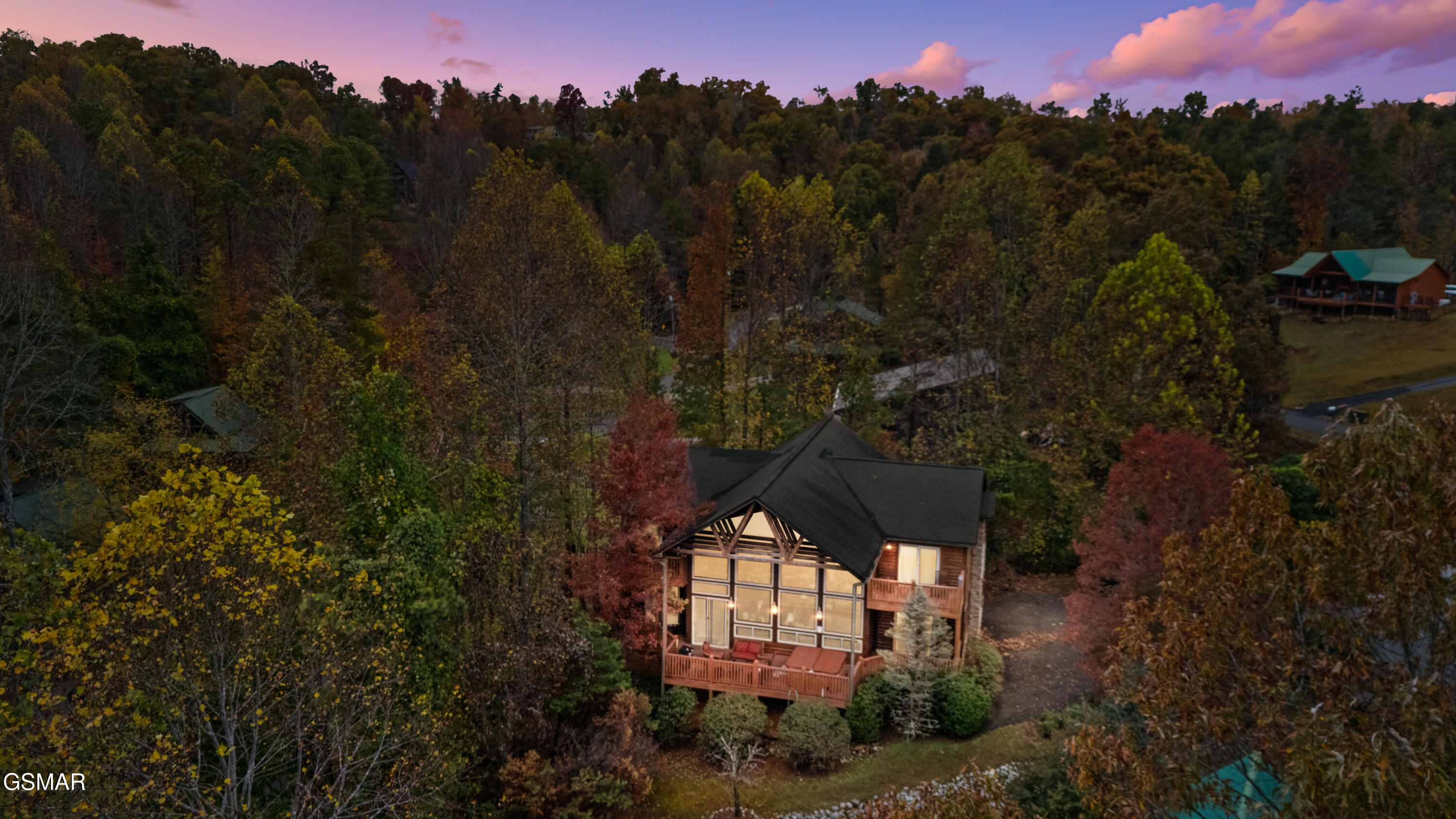 1716 Smoky Hills Drive Gatlinburg TN 37738