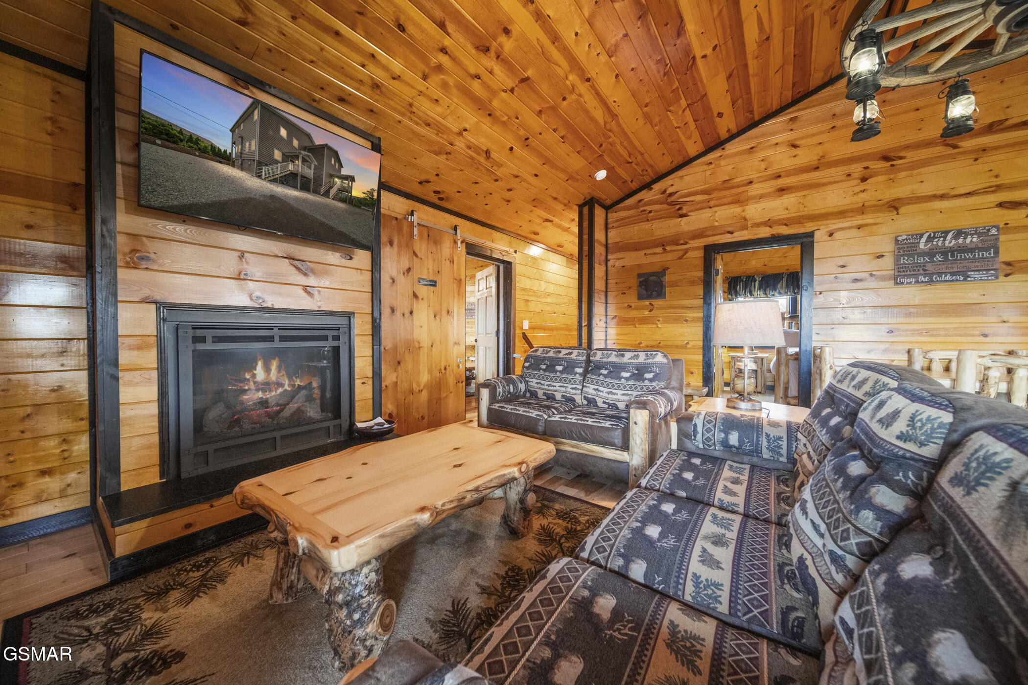 1156 Hemlock Drive Gatlinburg TN 37738