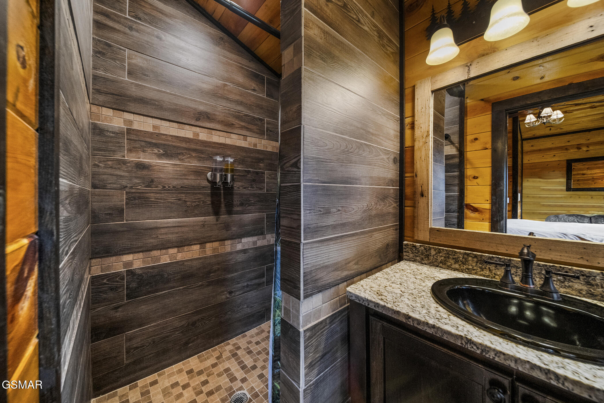 1156 Hemlock Drive Gatlinburg TN 37738