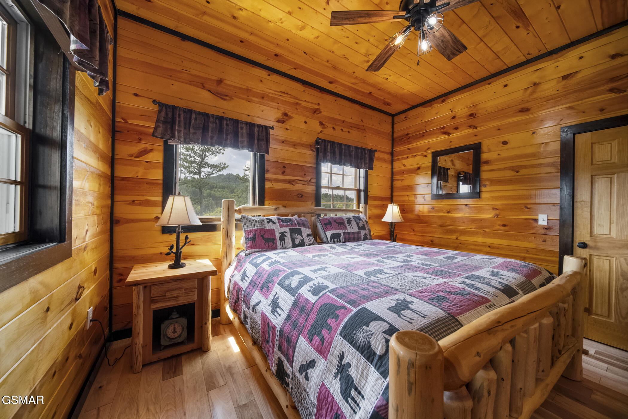 1156 Hemlock Drive Gatlinburg TN 37738