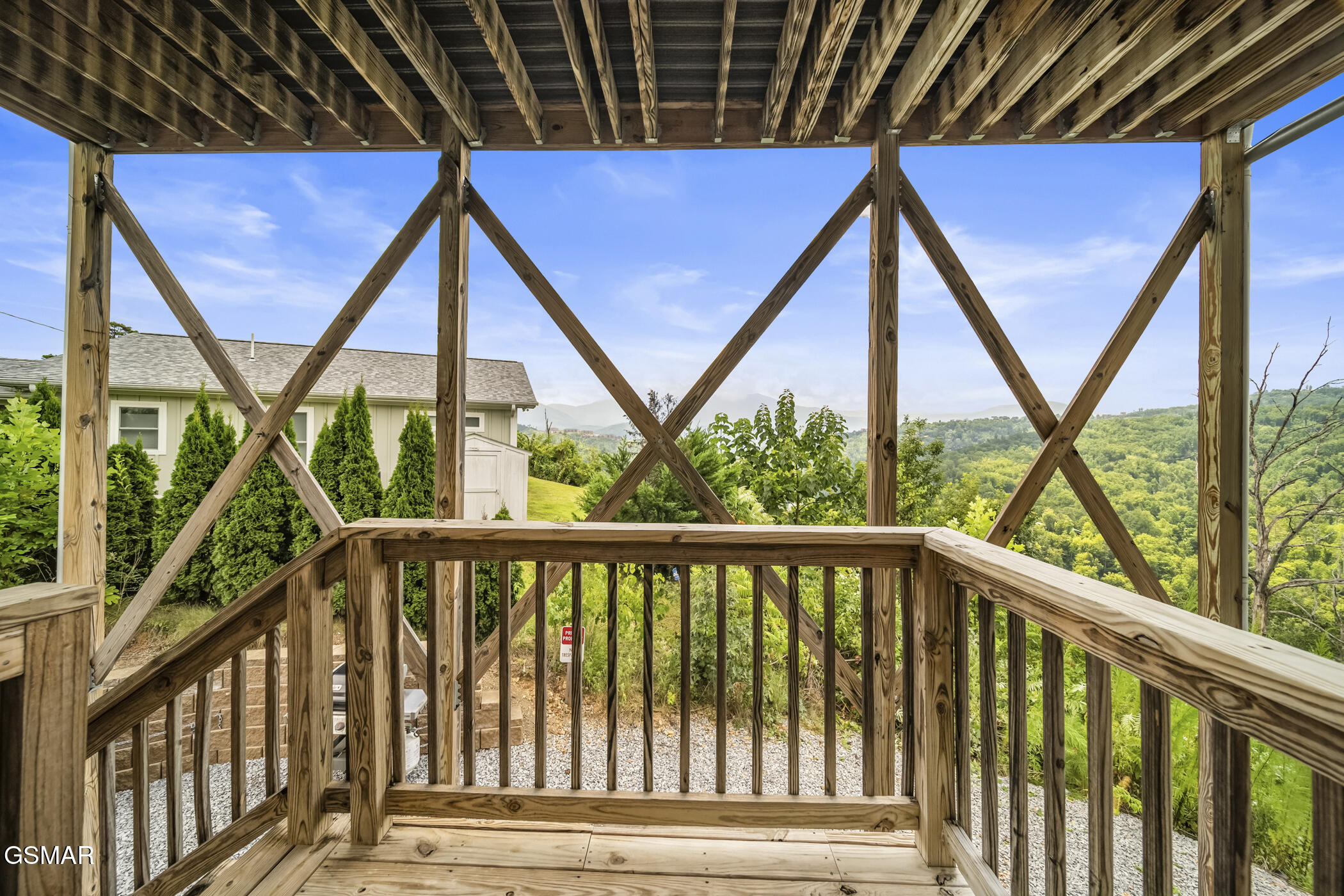 1156 Hemlock Drive Gatlinburg TN 37738