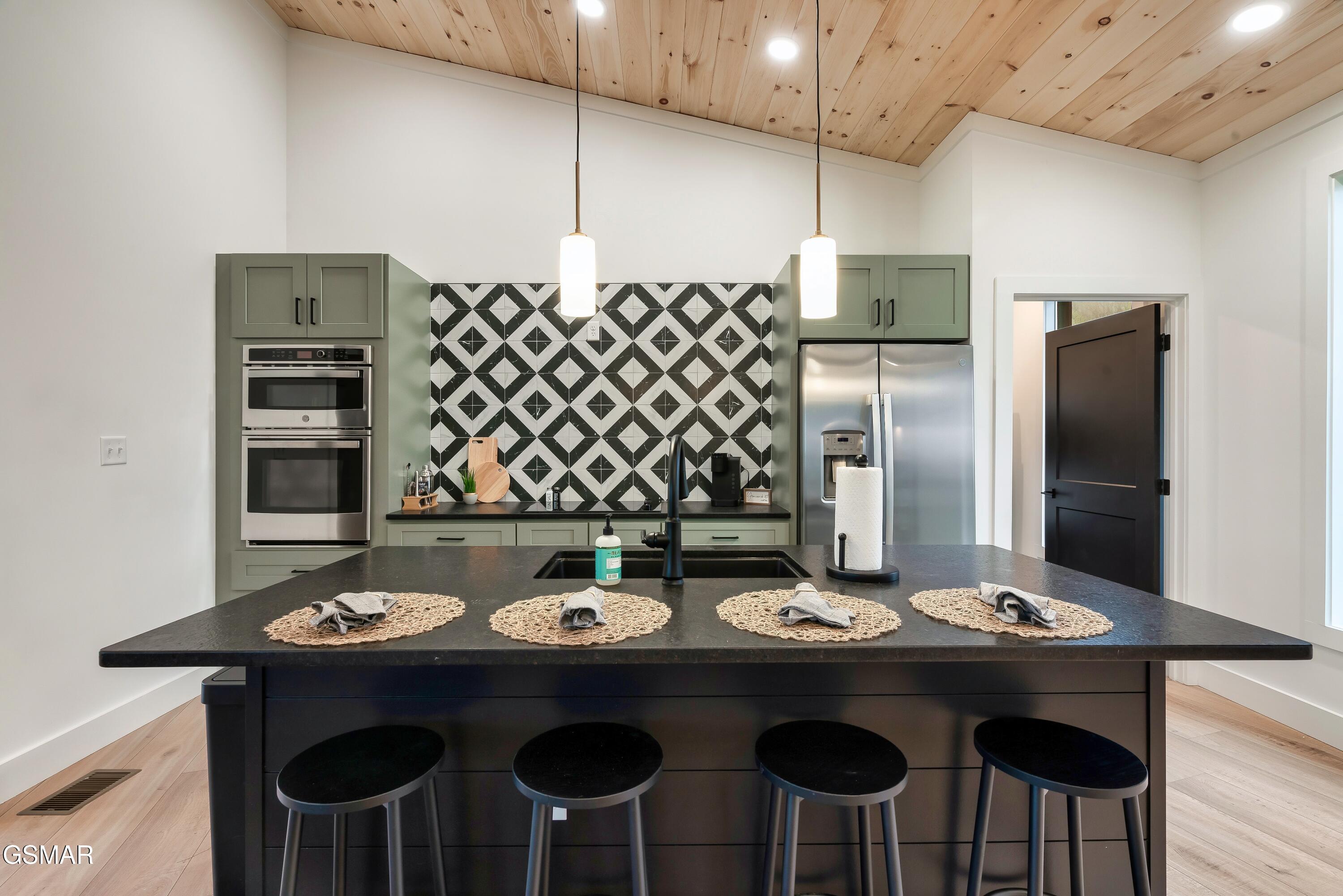 1079 Pleasure Road Sevierville TN 37876