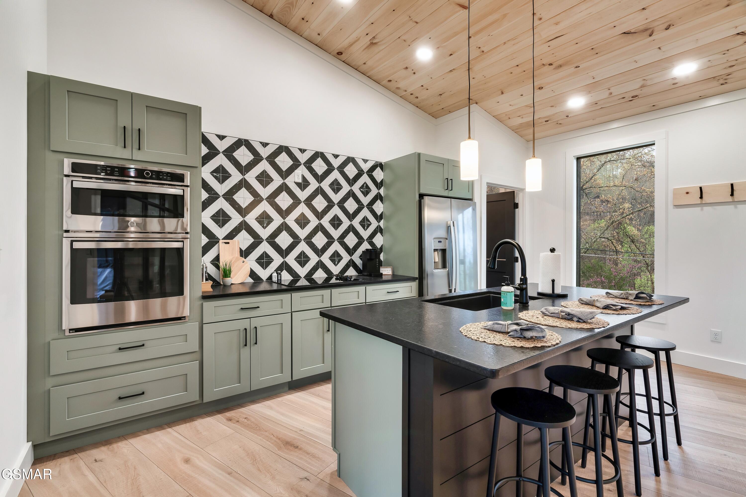 1079 Pleasure Road Sevierville TN 37876