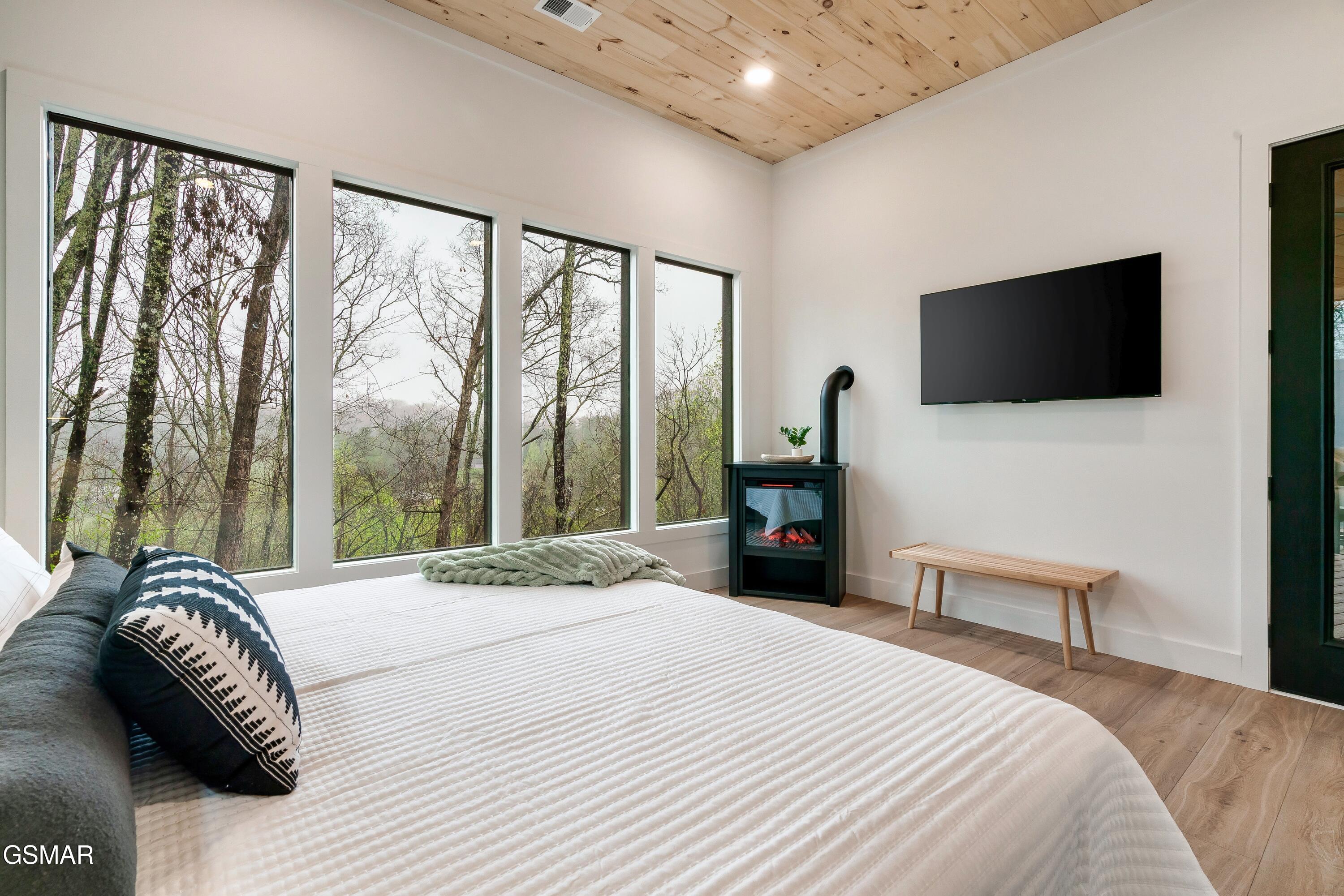 1079 Pleasure Road Sevierville TN 37876