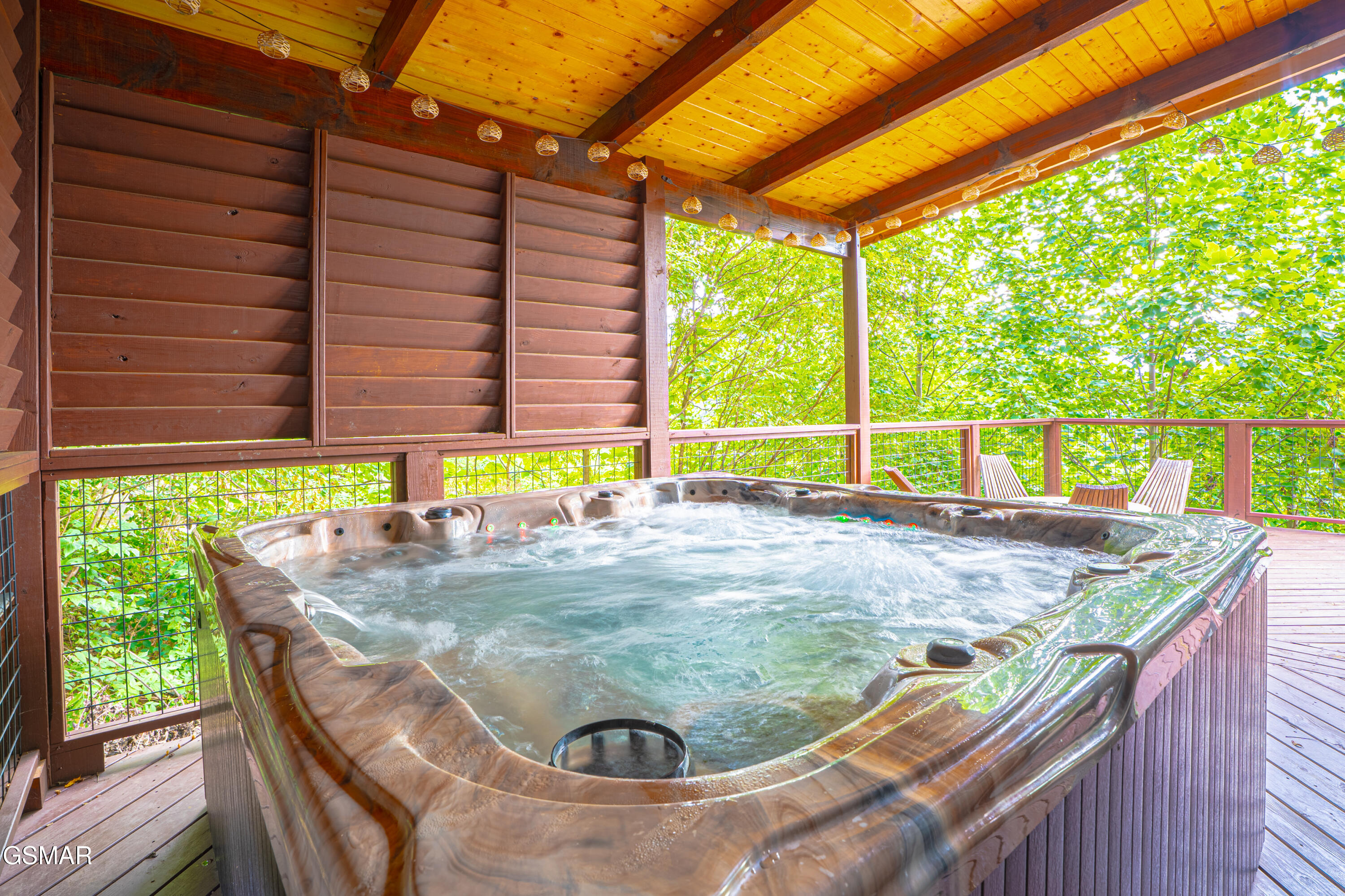 887 Sourwood Drive Gatlinburg TN 37738