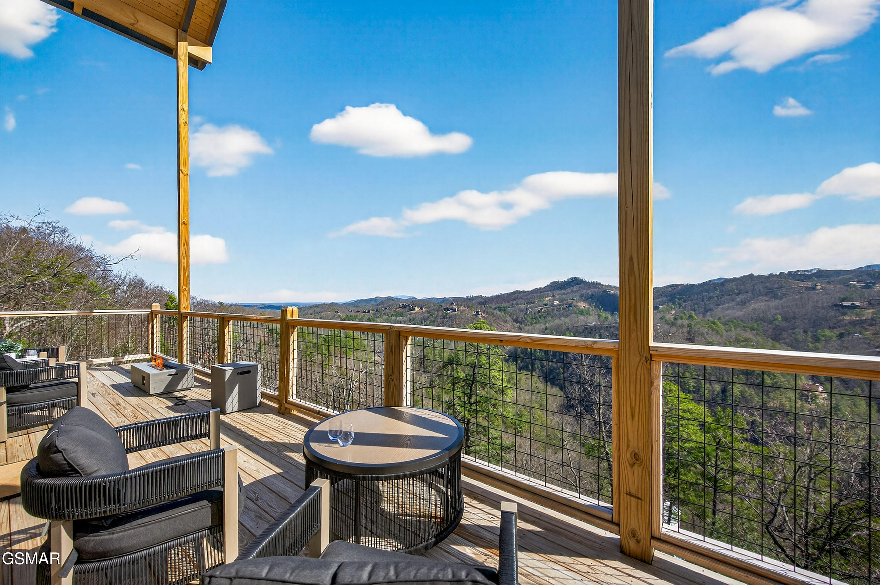 3051 Hatcher Top Road Sevierville TN 37862
