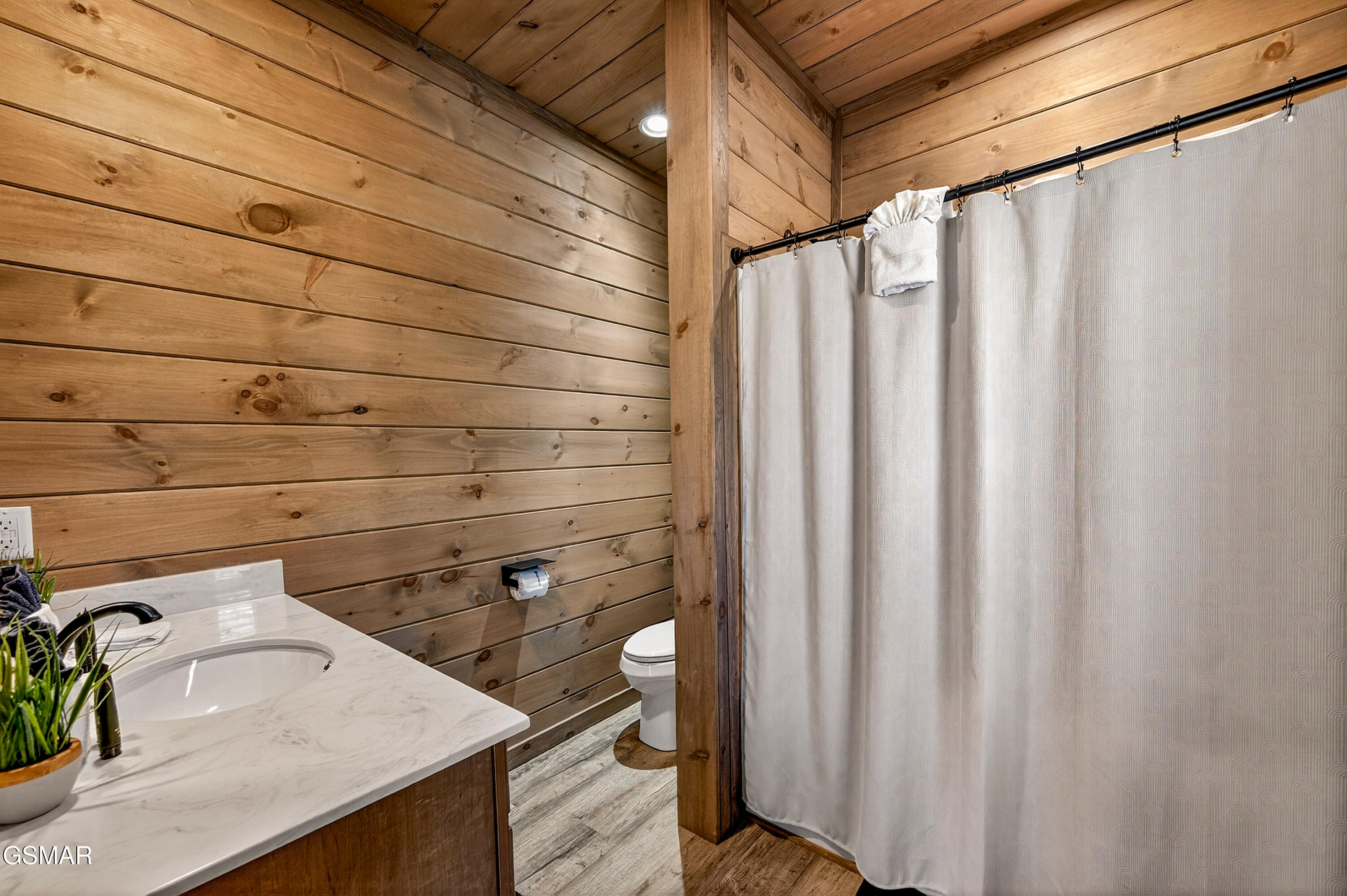 3051 Hatcher Top Road Sevierville TN 37862