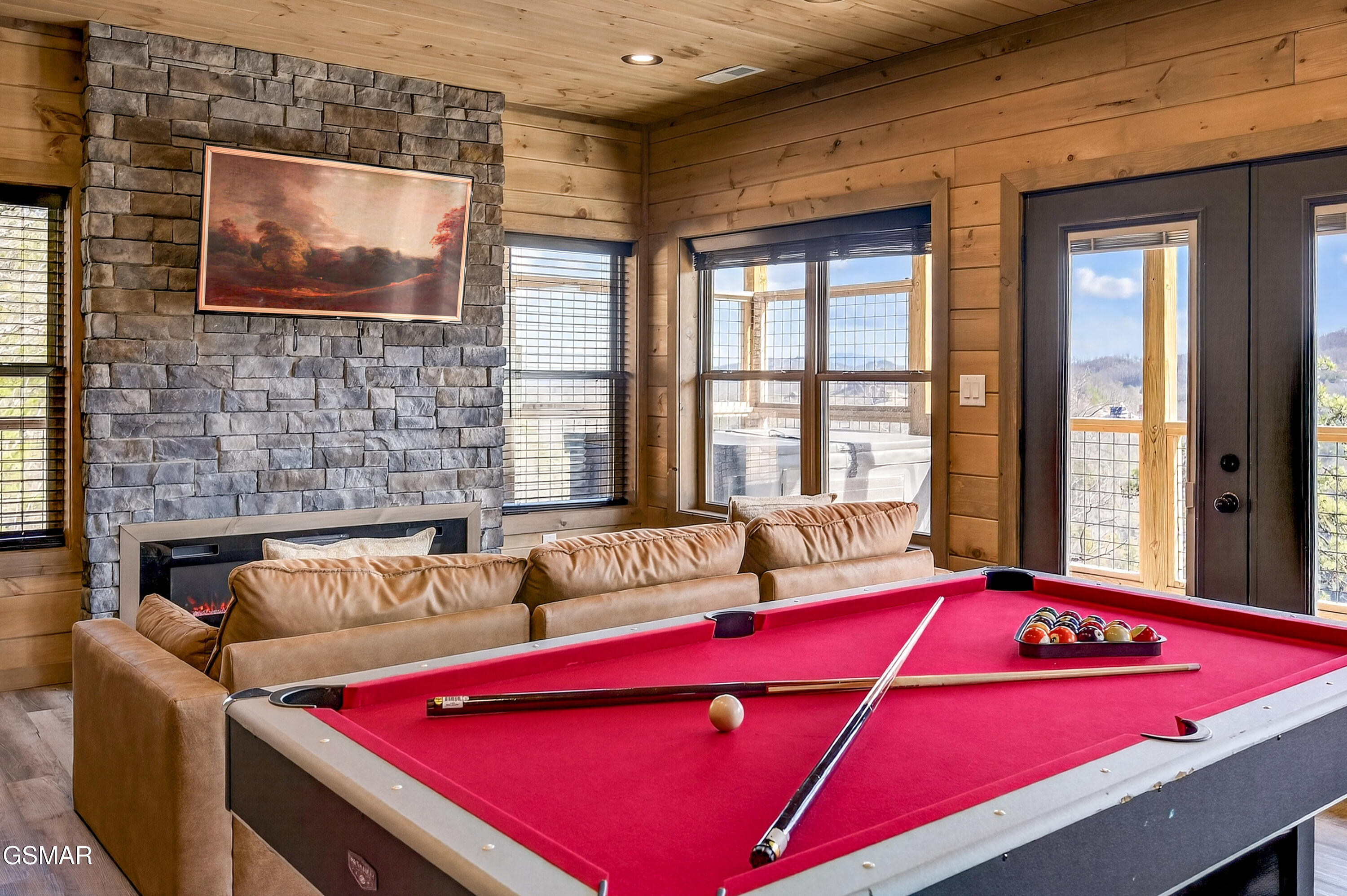 3051 Hatcher Top Road Sevierville TN 37862
