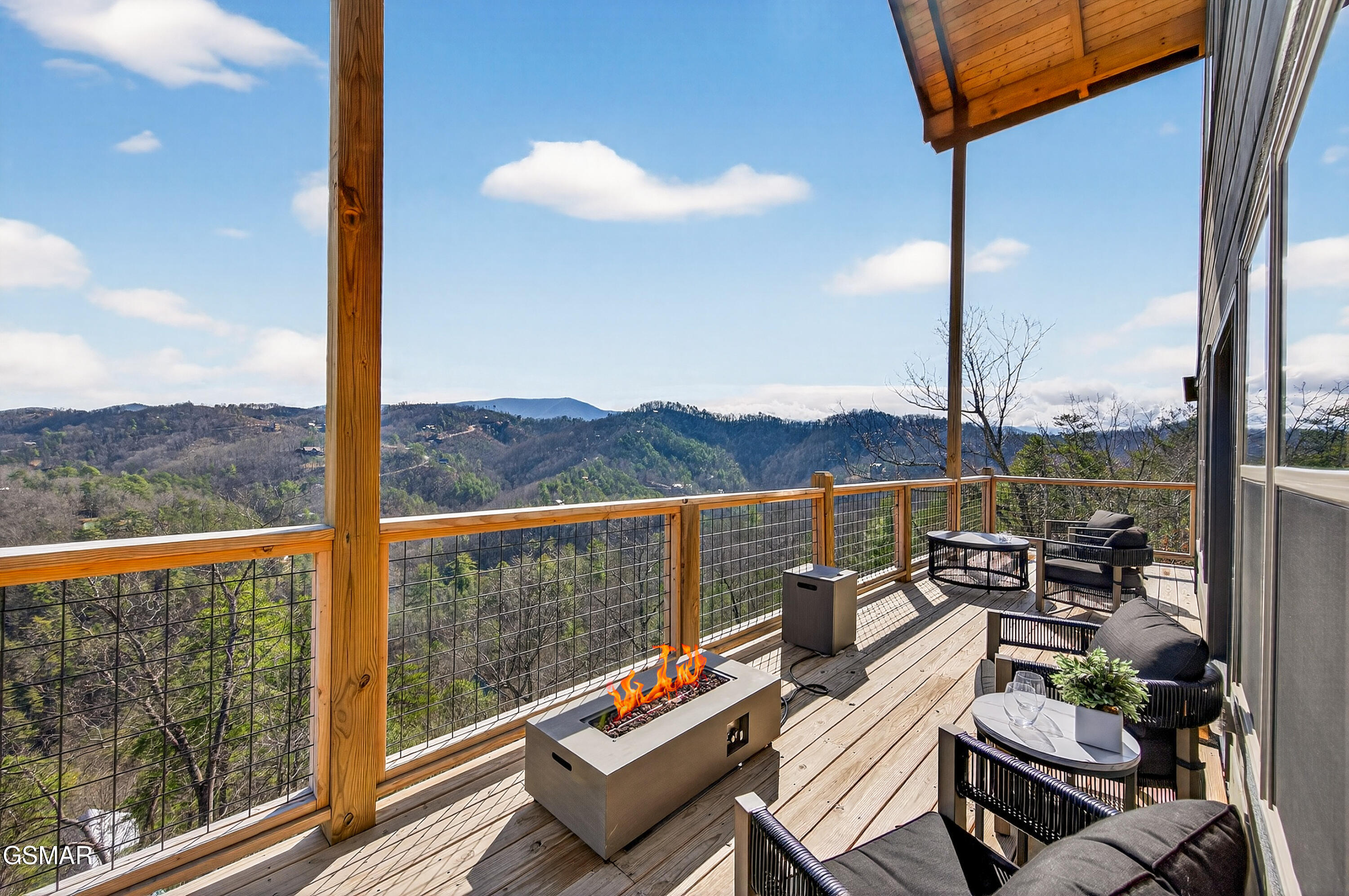 3051 Hatcher Top Road Sevierville TN 37862