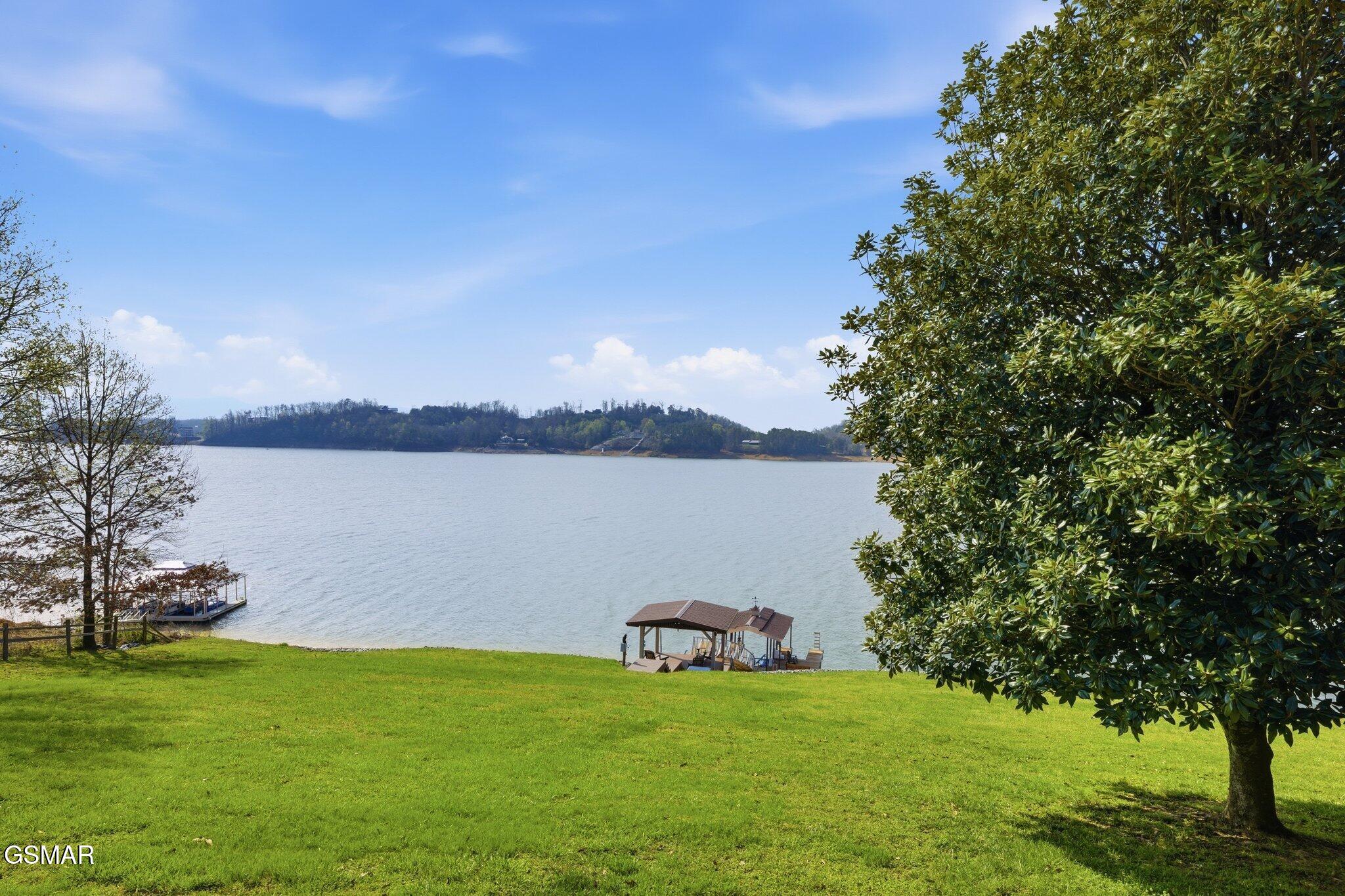 468 Trotline Road Dandridge TN 37725