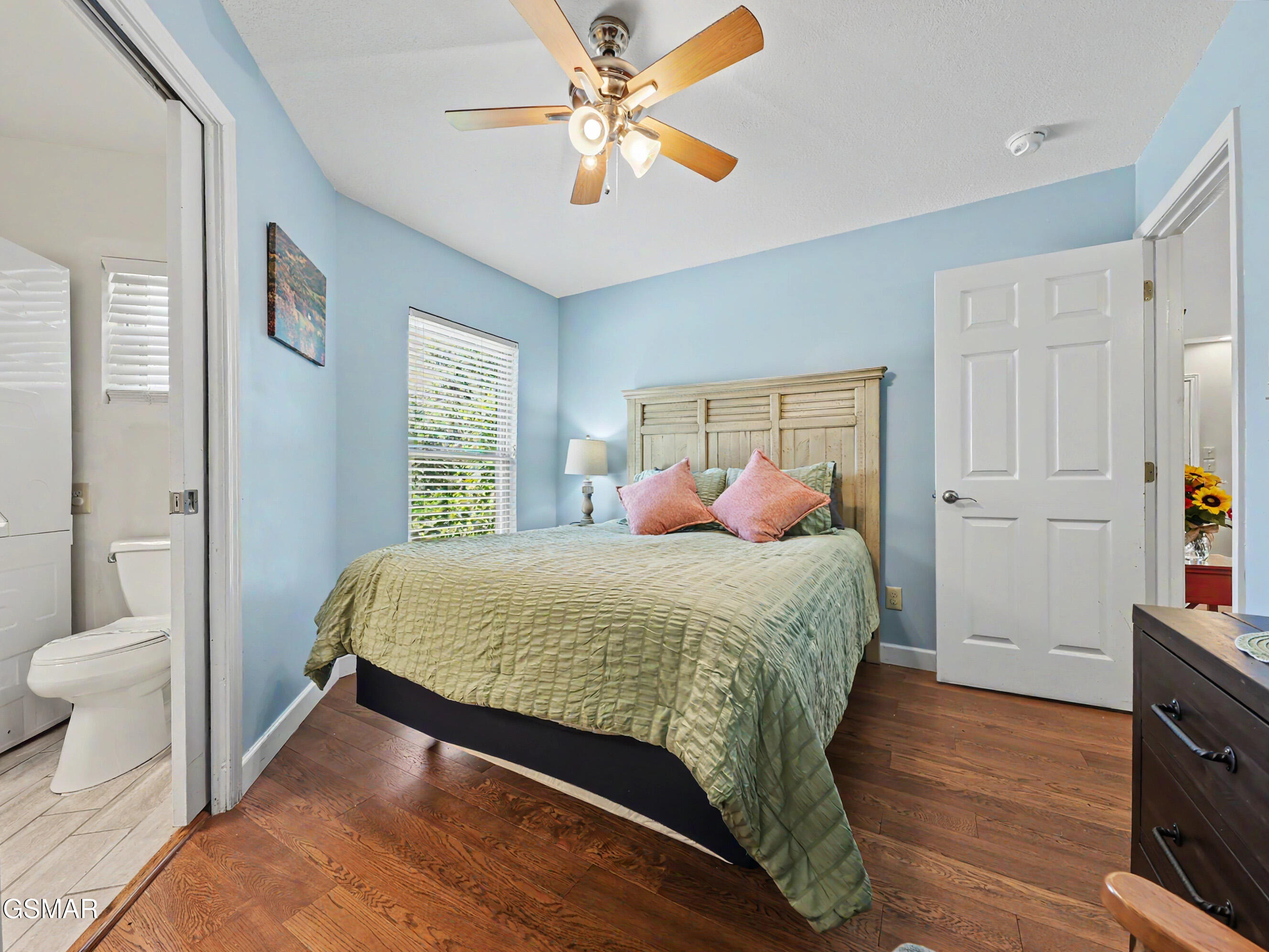 717 Valley View Lane Gatlinburg TN 37738