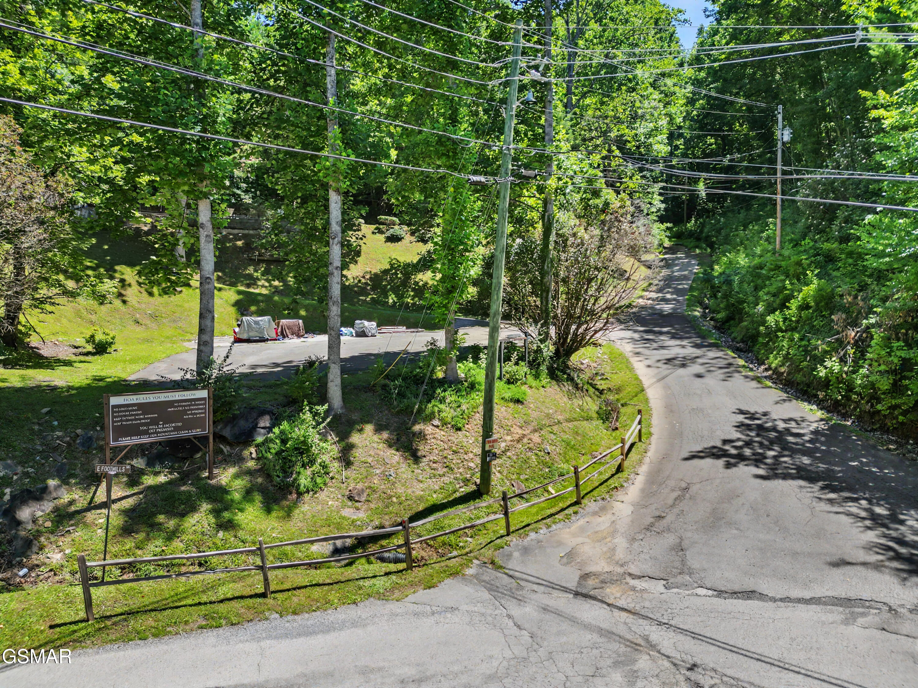 717 Valley View Lane Gatlinburg TN 37738