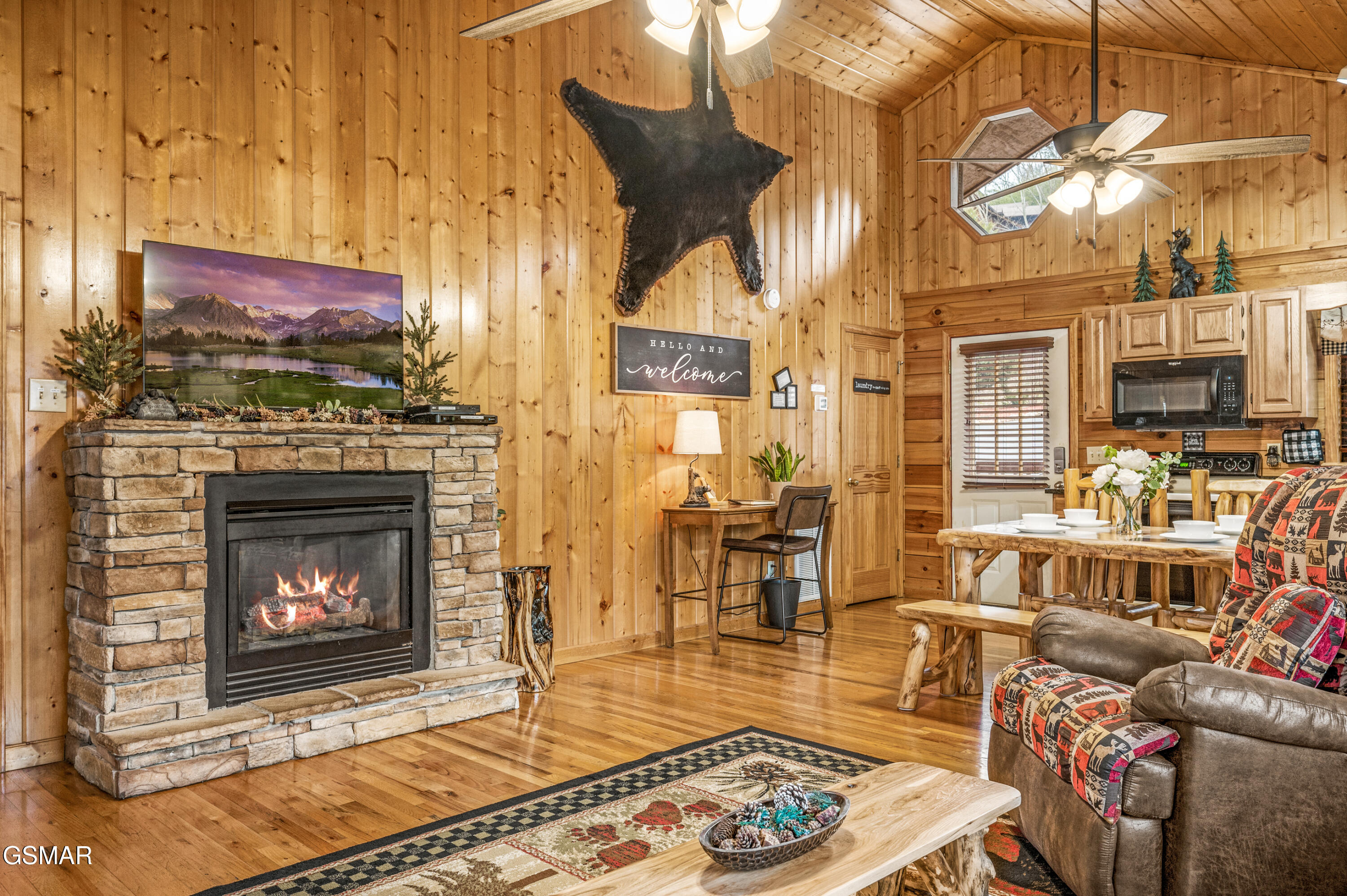 1505 Bears Den Way Sevierville TN 37862