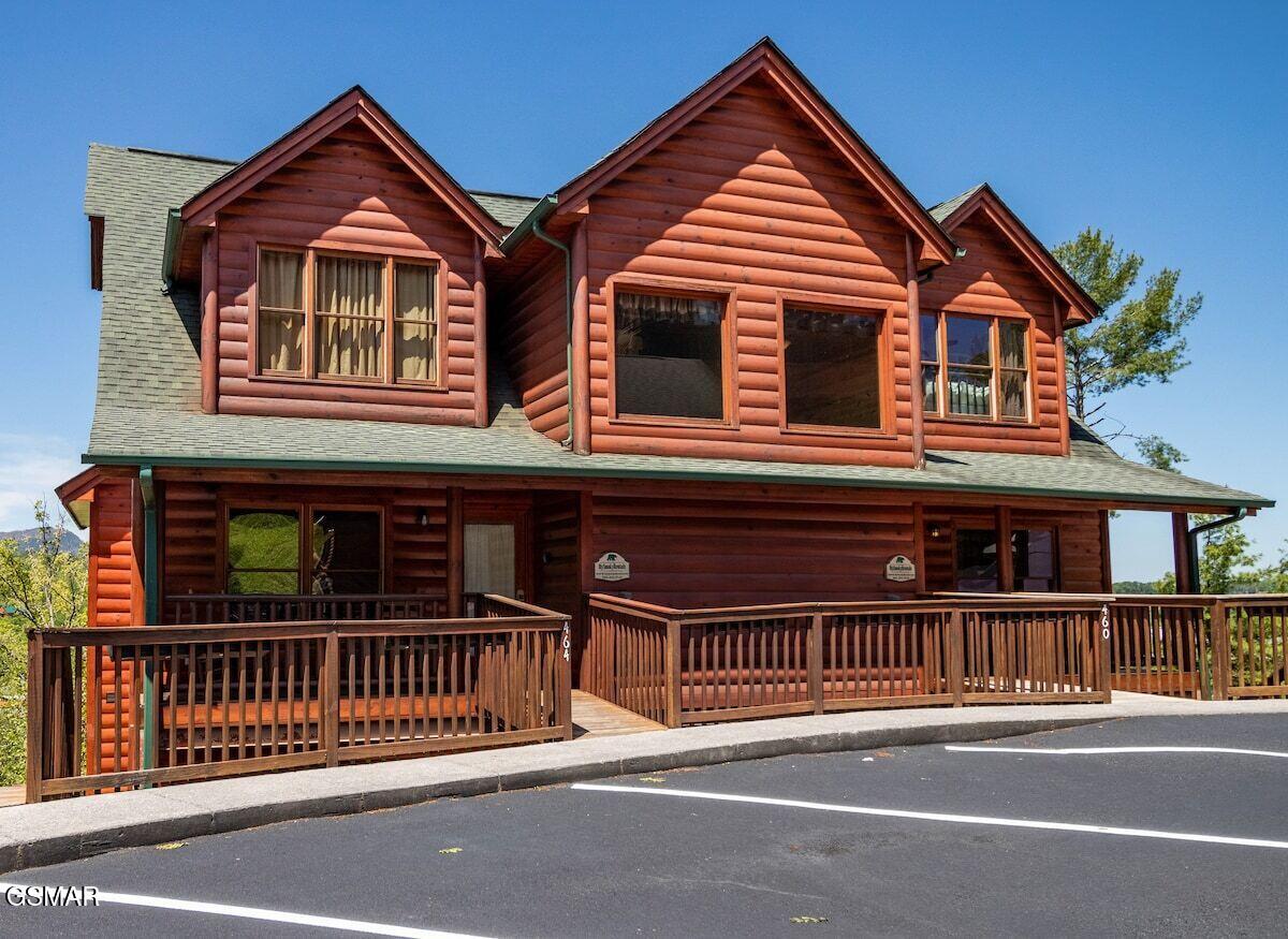 460 Big Bear Way Pigeon Forge TN 37863