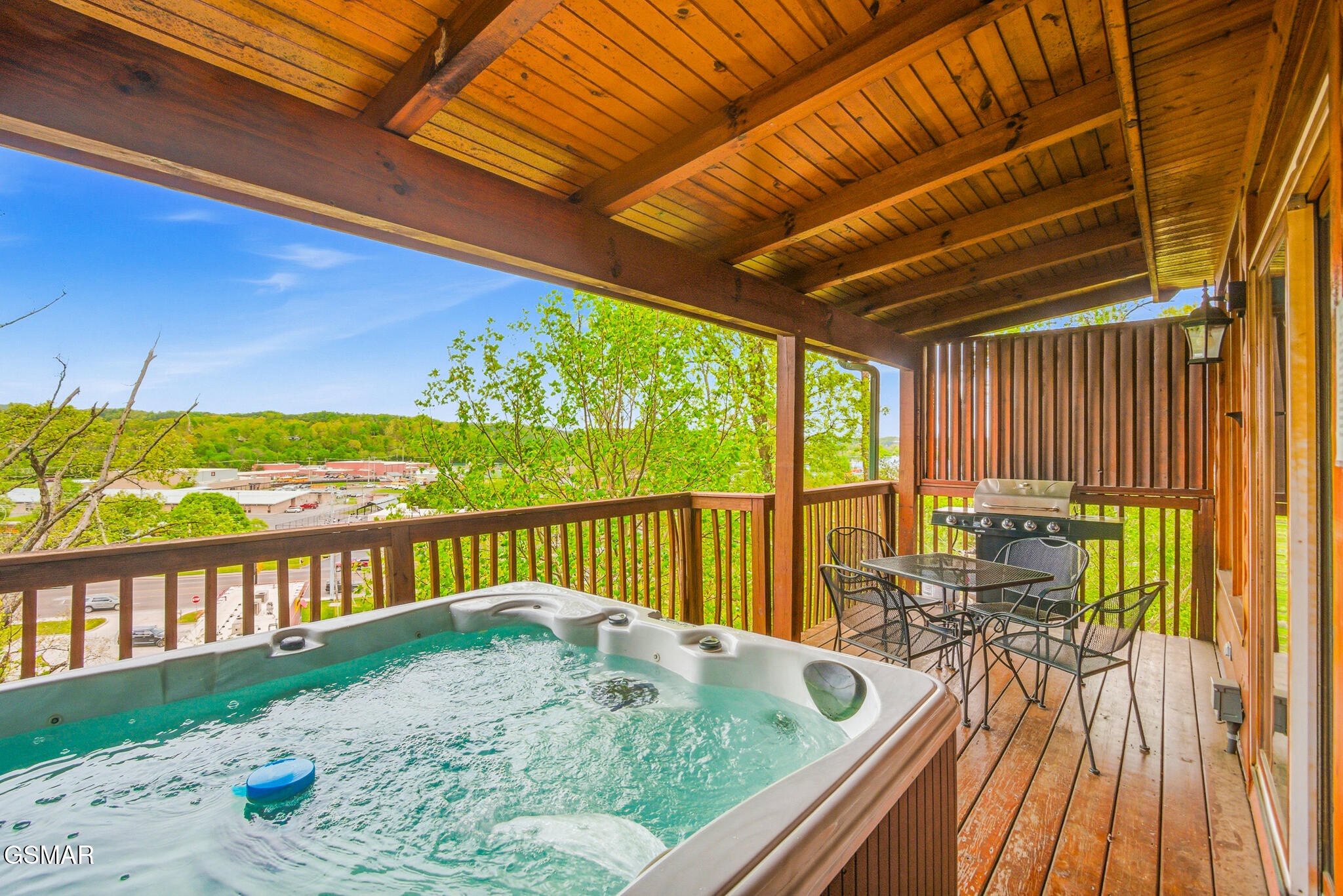 460 Big Bear Way Pigeon Forge TN 37863