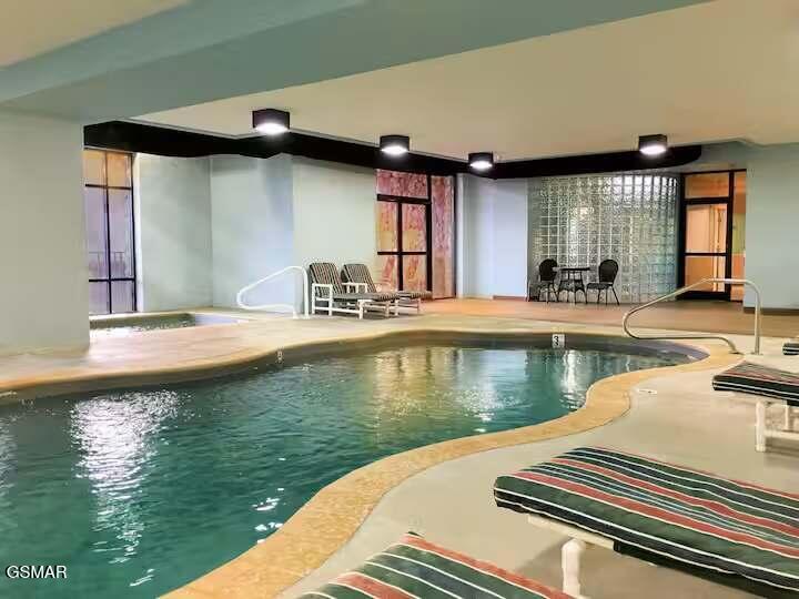 460 Big Bear Way Pigeon Forge TN 37863