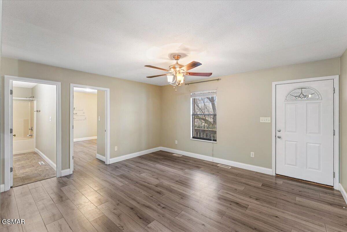 1605 Rolling Hills Drive Dandridge TN 37725