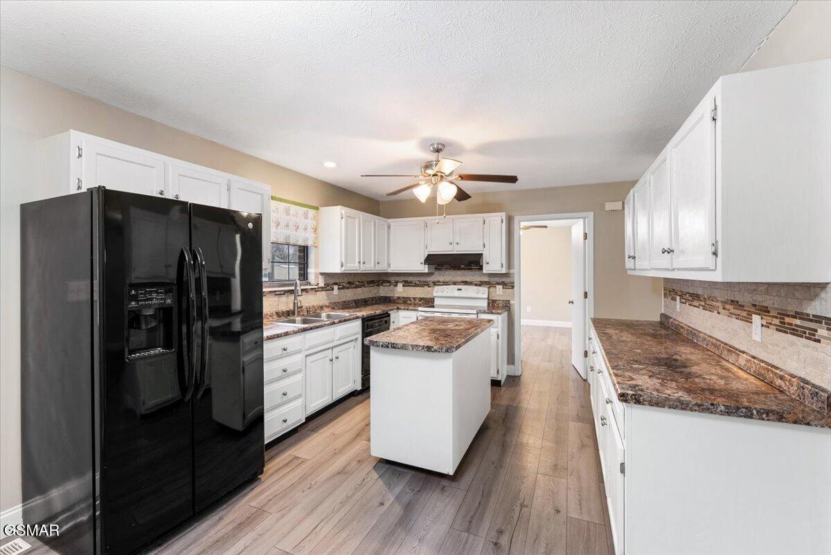 1605 Rolling Hills Drive Dandridge TN 37725