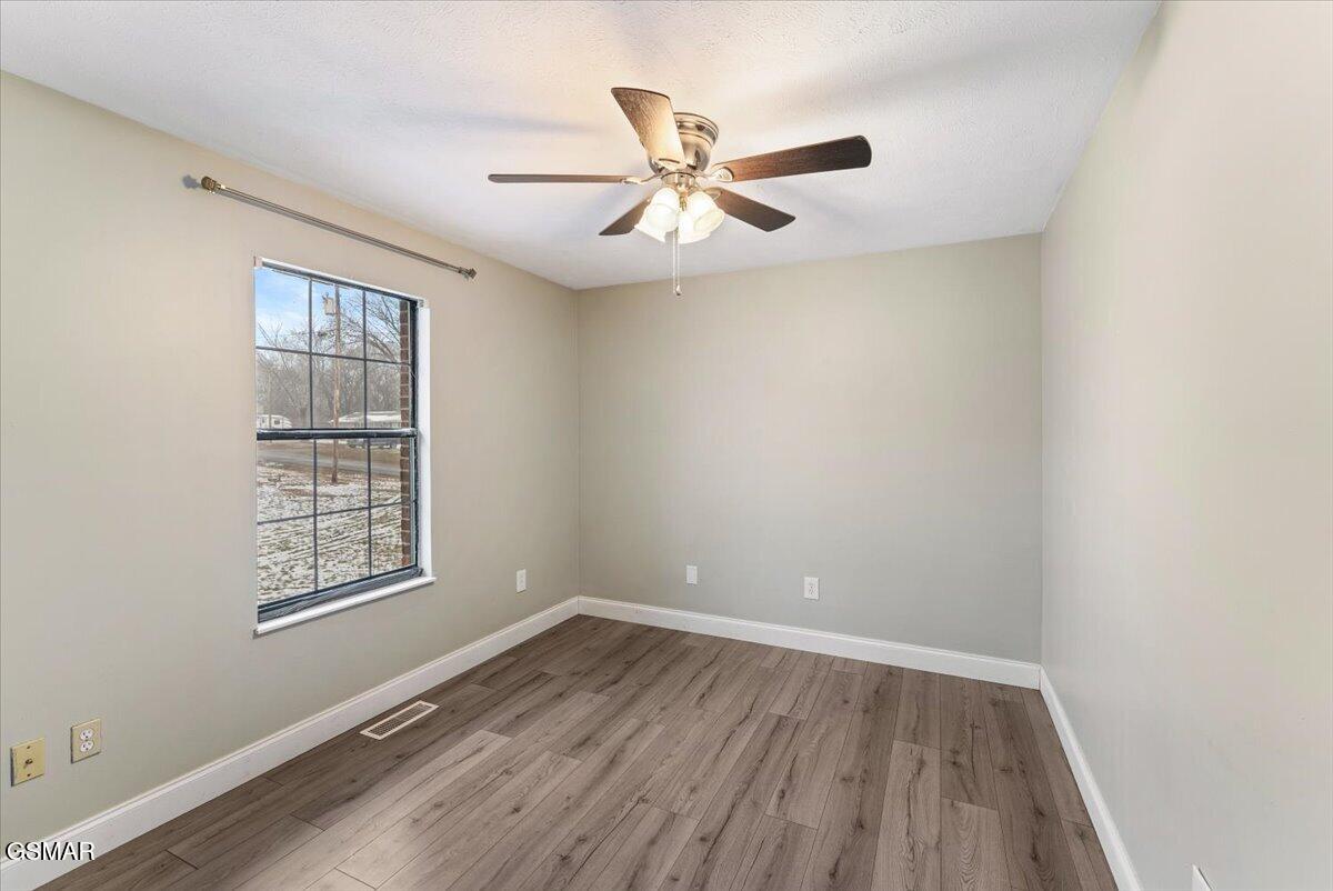 1605 Rolling Hills Drive Dandridge TN 37725