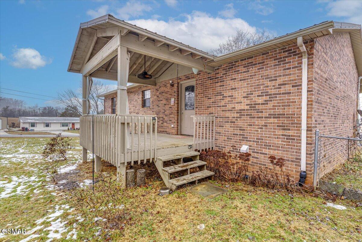 1605 Rolling Hills Drive Dandridge TN 37725