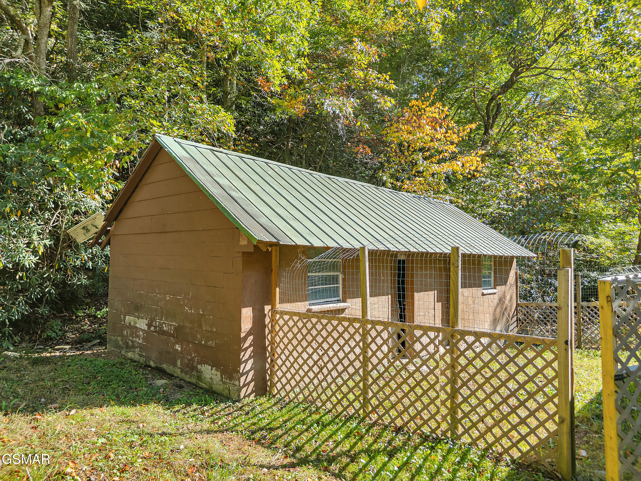 4155 Green Corner Road Hartford TN 37753