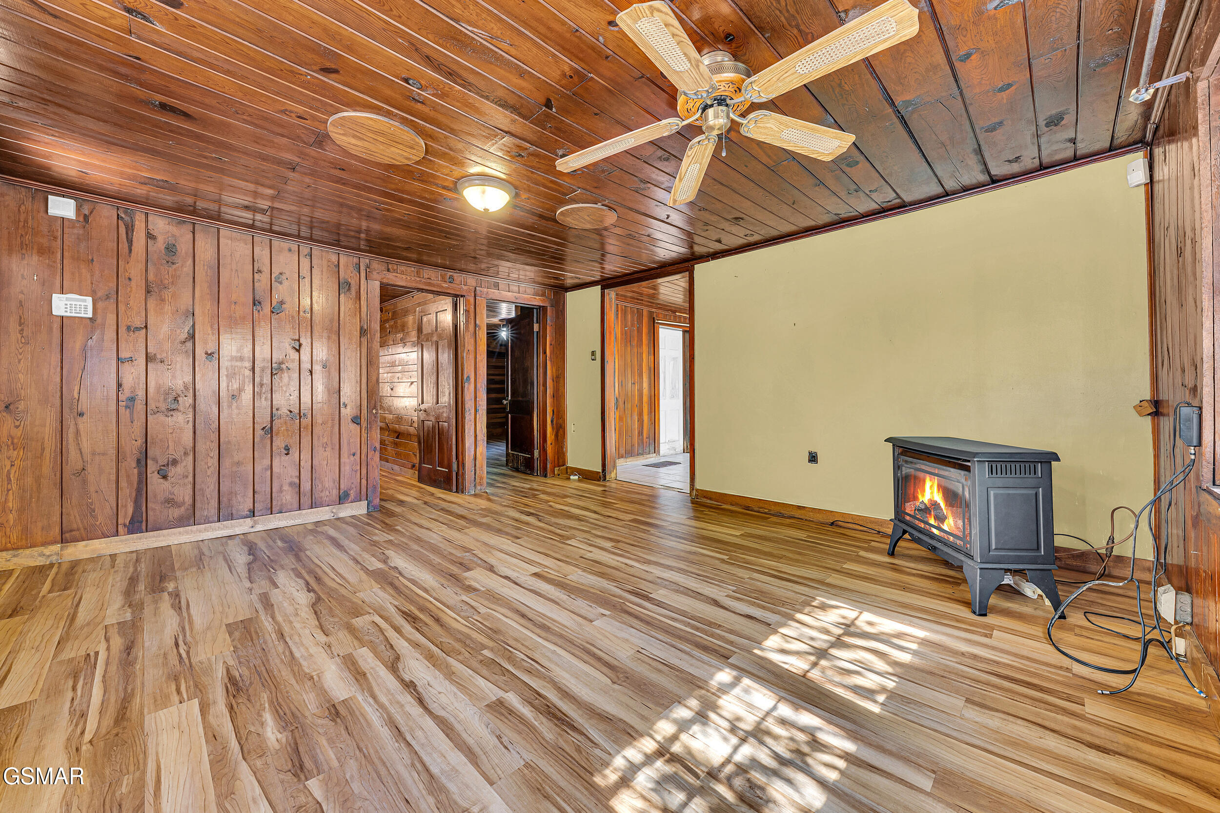 4155 Green Corner Road Hartford TN 37753