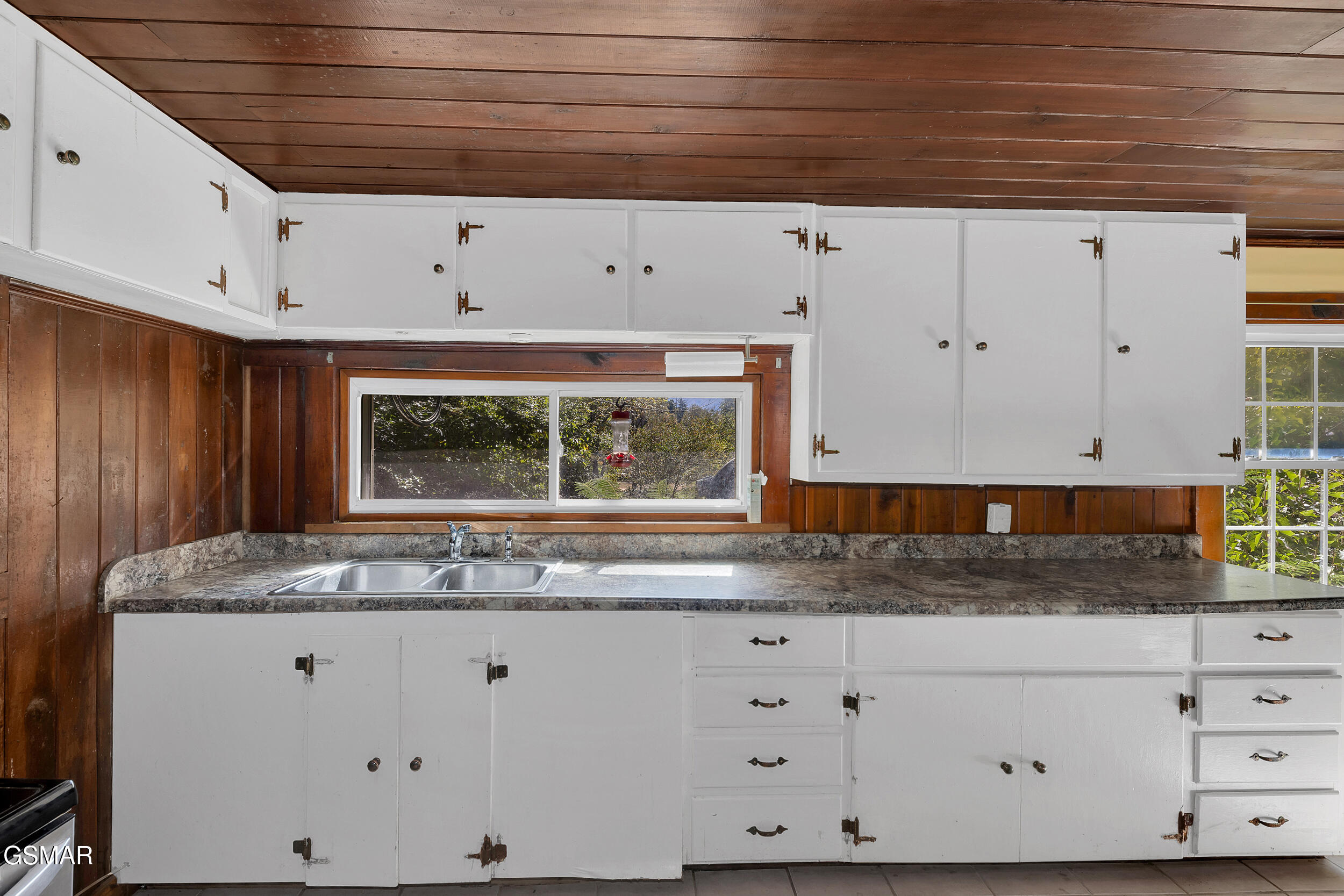 4155 Green Corner Road Hartford TN 37753