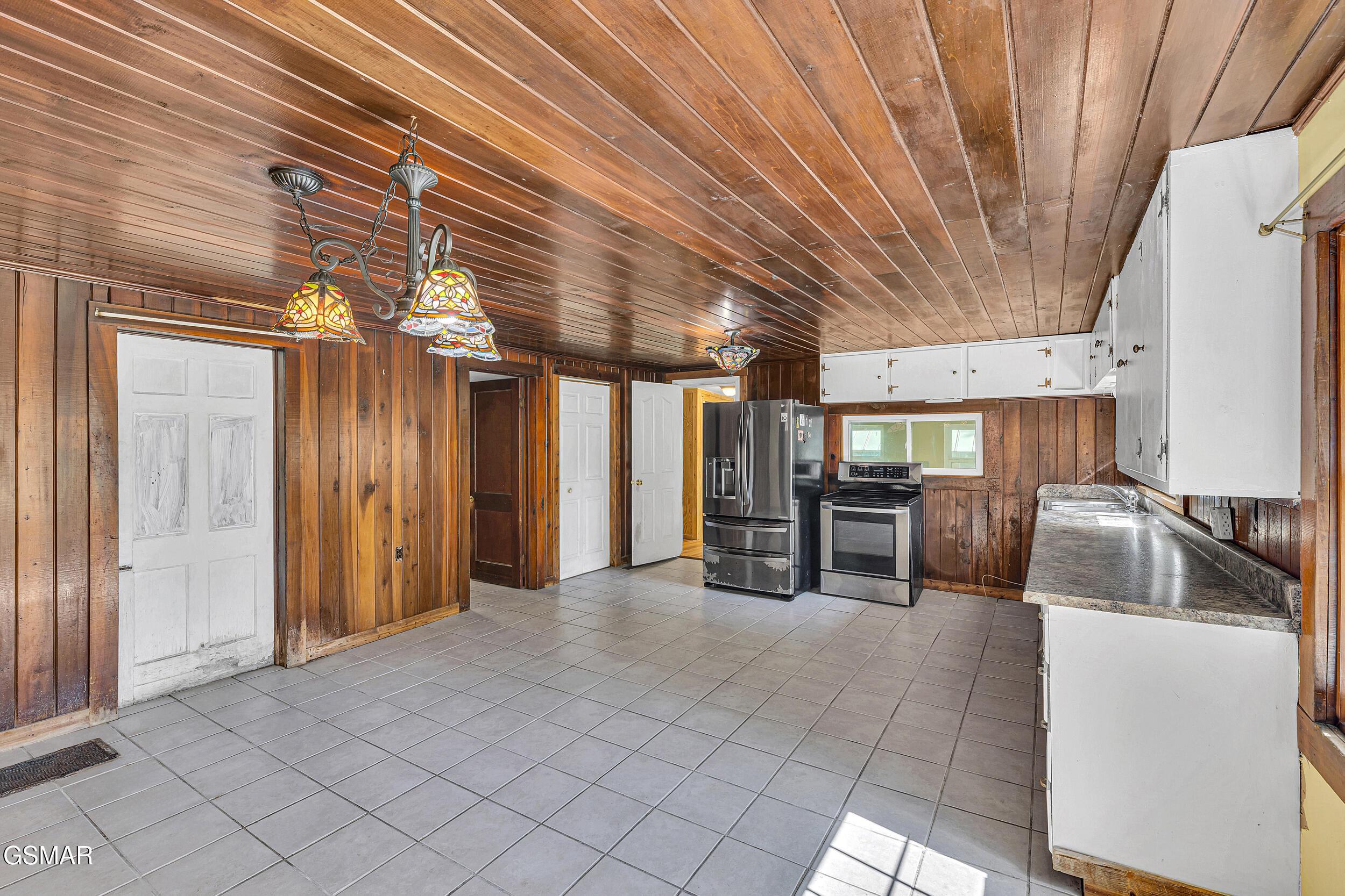 4155 Green Corner Road Hartford TN 37753