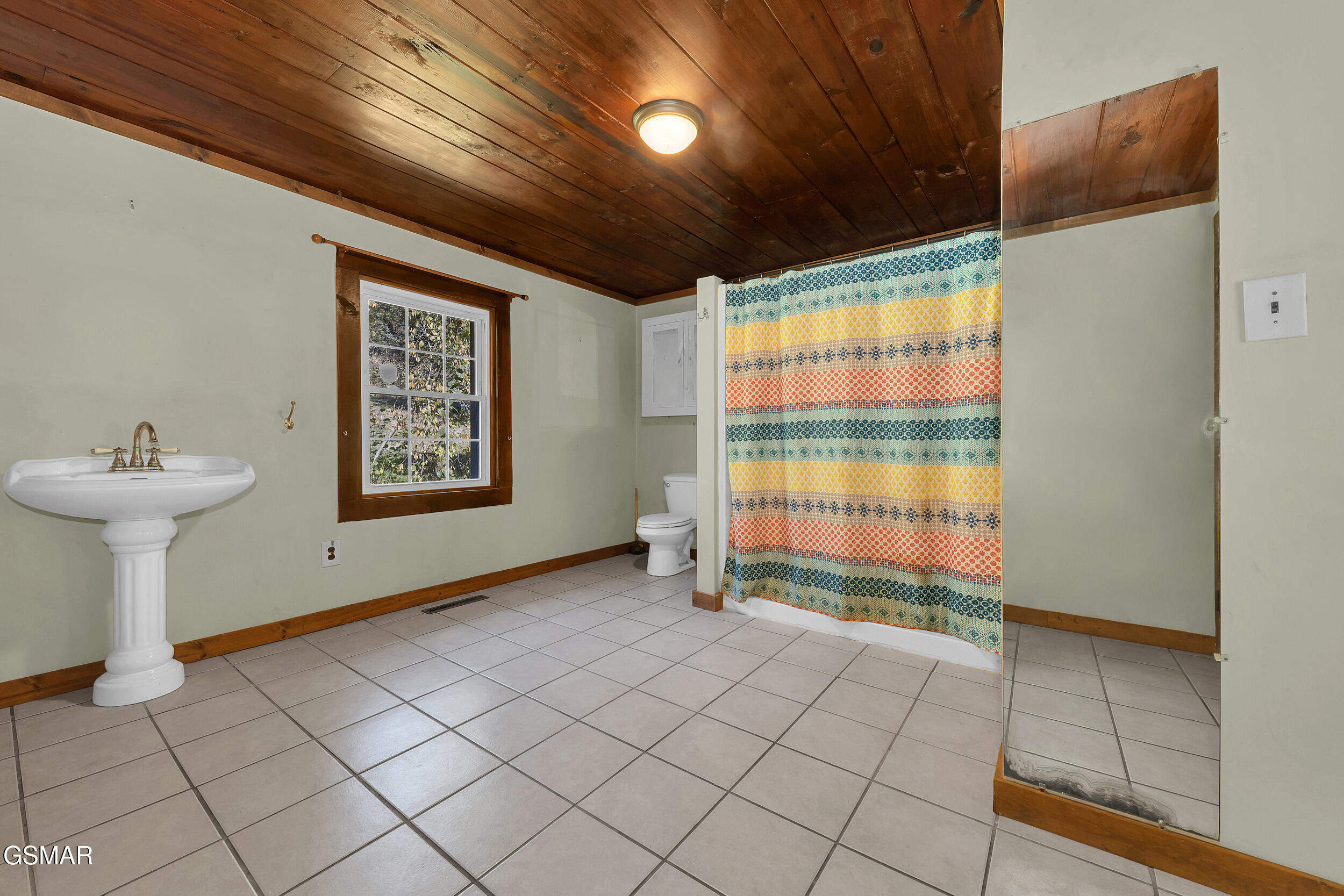 4155 Green Corner Road Hartford TN 37753