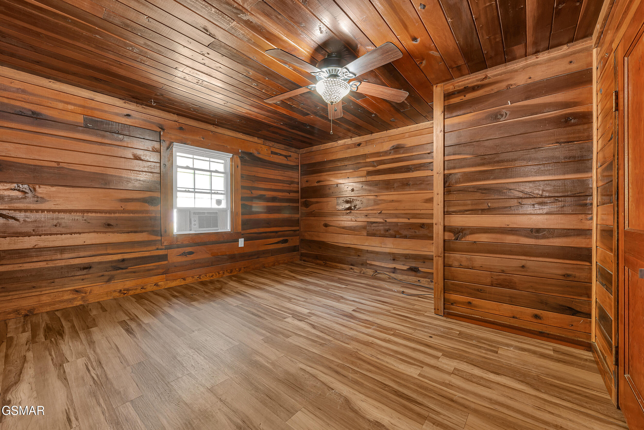 4155 Green Corner Road Hartford TN 37753